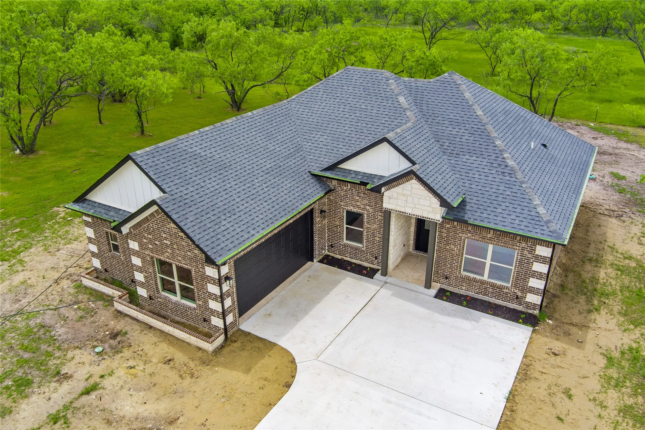 Single Family Residence For Sale in Navarro County , 556 Palmito Ranch Road, Corsicana, Texas 75110, 4 Bedroom, 3 Bathroom, 2 Garage spaces, 1,865 Sqft, built in 2026, mls#21315822, Real Estate Agent in Corsicana, Homes For Sale in Navarro county, Homes For Sale in Corsicana, Realtor in Corsicana Texas, Real Estate Brokerage Independent Realty Texas, Luminita Cordes Realtor