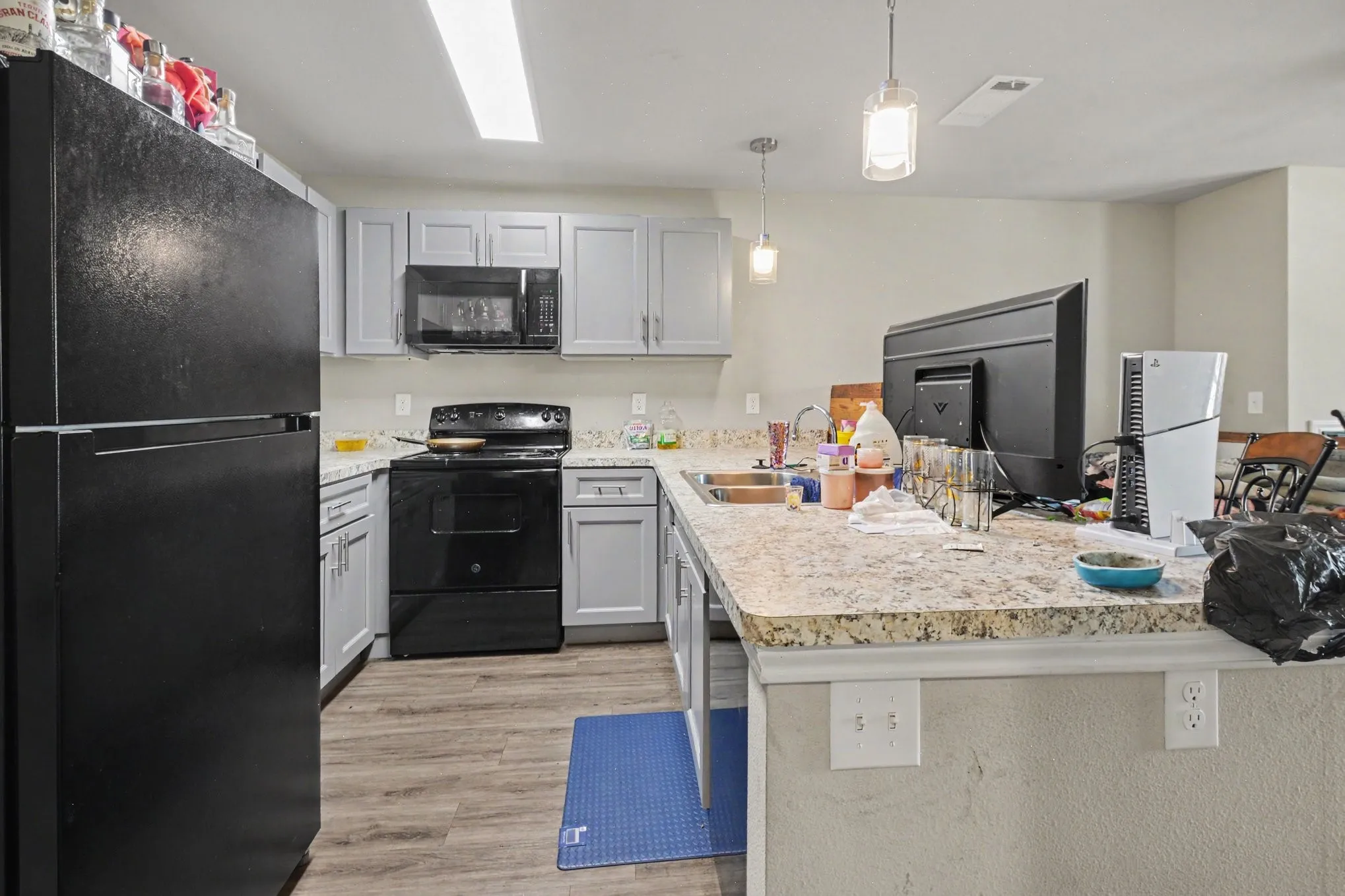 Condominium For Sale in Dallas County , 6108 Abrams Road 213, Dallas, Texas 75231, 1 Bedroom, 1 Bathroom, Garage spaces, 600 Sqft, built in 2021, mls#21314178, Real Estate Agent in Dallas, Homes For Sale in Dallas county, Homes For Sale in Dallas, Realtor in Dallas Texas, Real Estate Brokerage Independent Realty Texas, Luminita Cordes Realtor