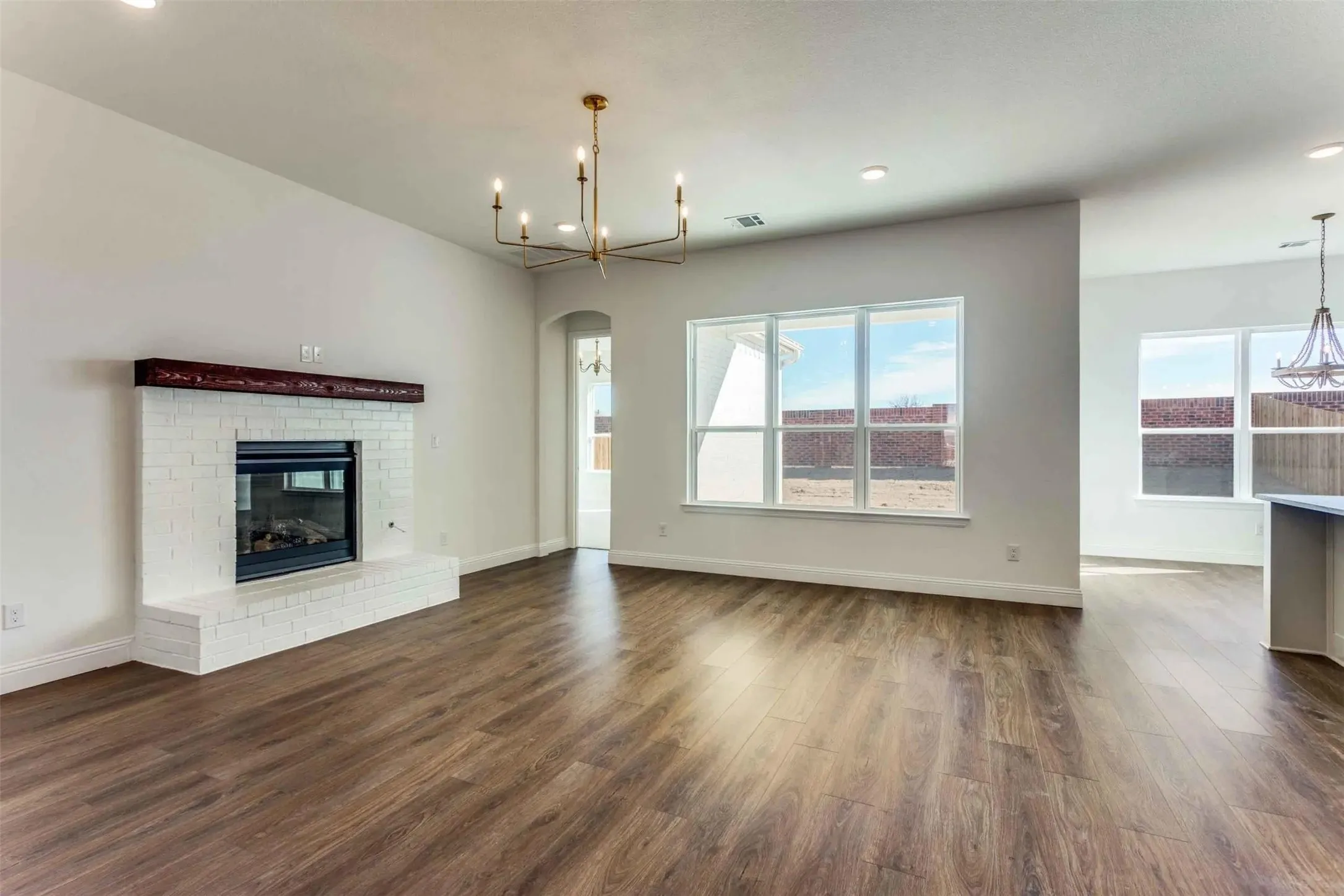 Single Family Residence For Rent in Parker County , 238 Observation Drive N, Aledo, Texas 76008, 4 Bedroom, 3 Bathroom, 2 Garage spaces, 2,850 Sqft, built in 2023, mls#21315835, Real Estate Agent in Aledo, Homes For Rent in Parker county, Homes For Rent in Aledo, Realtor in Aledo Texas, Real Estate Brokerage Independent Realty Texas, Luminita Cordes Realtor