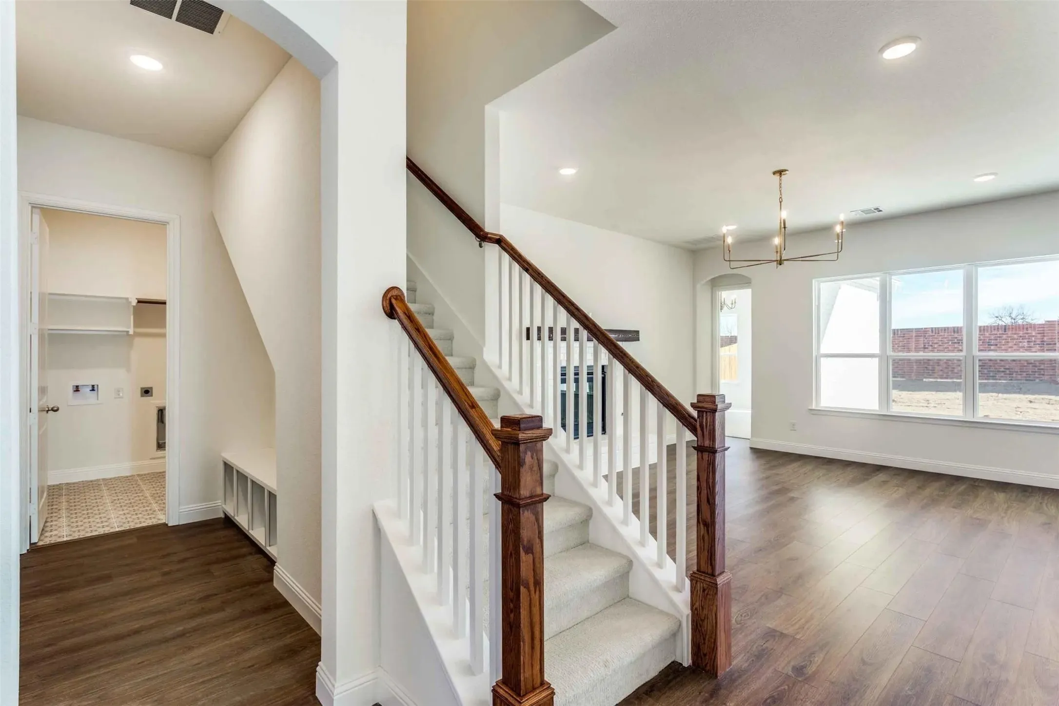 Single Family Residence For Rent in Parker County , 238 Observation Drive N, Aledo, Texas 76008, 4 Bedroom, 3 Bathroom, 2 Garage spaces, 2,850 Sqft, built in 2023, mls#21315835, Real Estate Agent in Aledo, Homes For Rent in Parker county, Homes For Rent in Aledo, Realtor in Aledo Texas, Real Estate Brokerage Independent Realty Texas, Luminita Cordes Realtor
