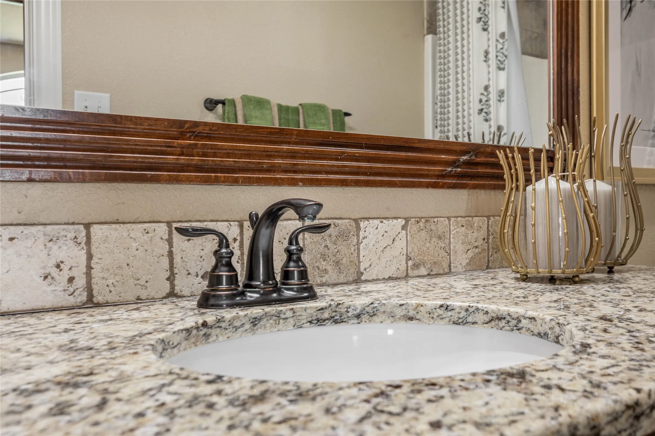 Single Family Residence For Rent in Taylor County , 1326 Briar Cliff Path, Abilene, Texas 79602, 3 Bedroom, 2 Bathroom, 2 Garage spaces, 1,573 Sqft, built in 2013, mls#21315852, Real Estate Agent in Abilene, Homes For Rent in Taylor county, Homes For Rent in Abilene, Realtor in Abilene Texas, Real Estate Brokerage Independent Realty Texas, Luminita Cordes Realtor