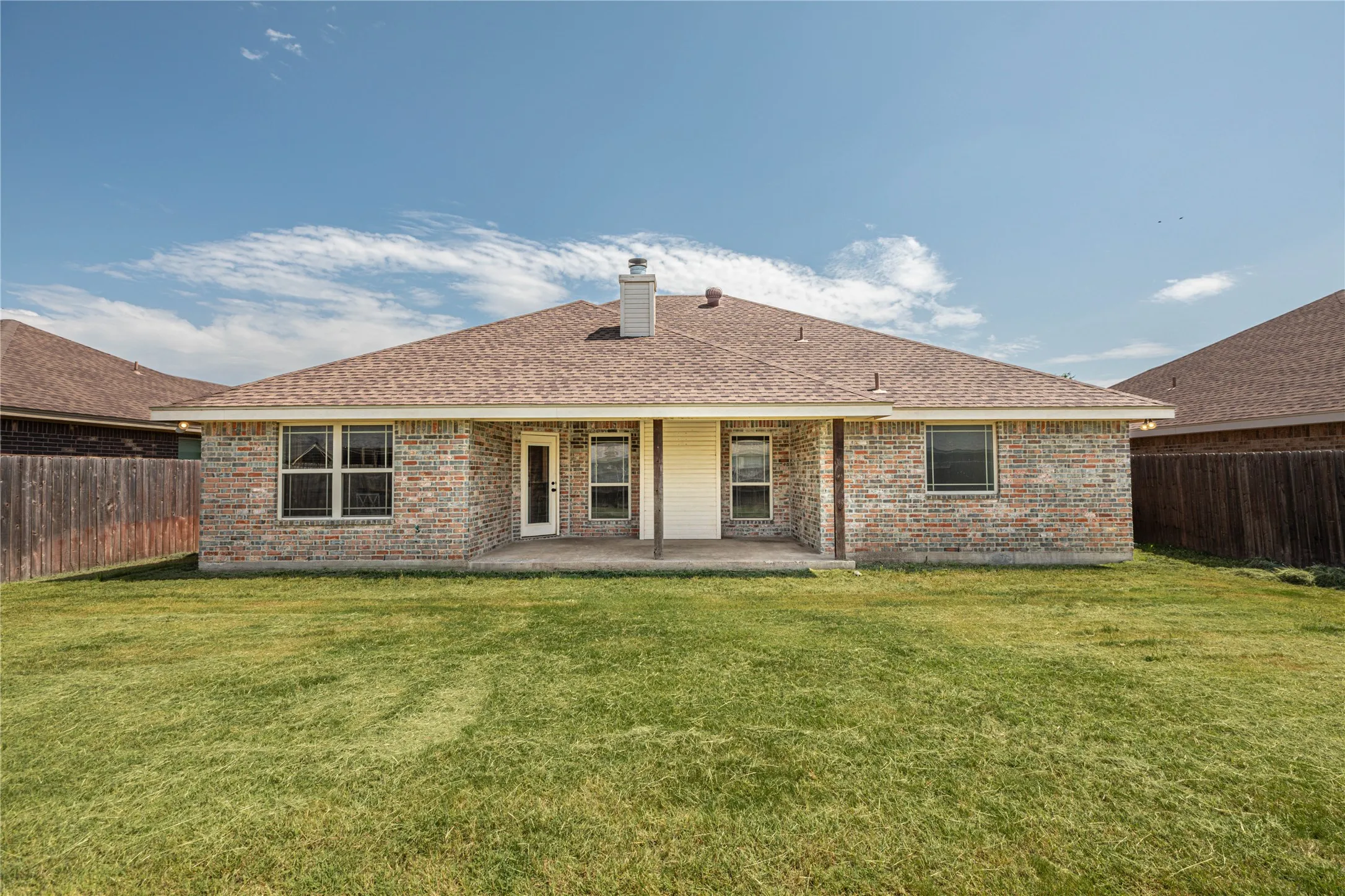 Single Family Residence For Rent in Taylor County , 1326 Briar Cliff Path, Abilene, Texas 79602, 3 Bedroom, 2 Bathroom, 2 Garage spaces, 1,573 Sqft, built in 2013, mls#21315852, Real Estate Agent in Abilene, Homes For Rent in Taylor county, Homes For Rent in Abilene, Realtor in Abilene Texas, Real Estate Brokerage Independent Realty Texas, Luminita Cordes Realtor