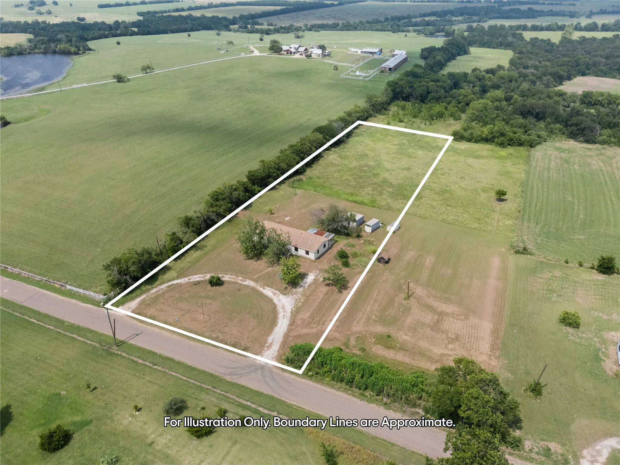 Mobile Home For Sale in Mc Lennan County , 1413 Water Well Road, Lorena, Texas 76655, 4 Bedroom, 2 Bathroom, Garage spaces, 2,128 Sqft, built in 1996, mls#21311909, Real Estate Agent in Lorena, Homes For Sale in Mc Lennan county, Homes For Sale in Lorena, Realtor in Lorena Texas, Real Estate Brokerage Independent Realty Texas, Luminita Cordes Realtor
