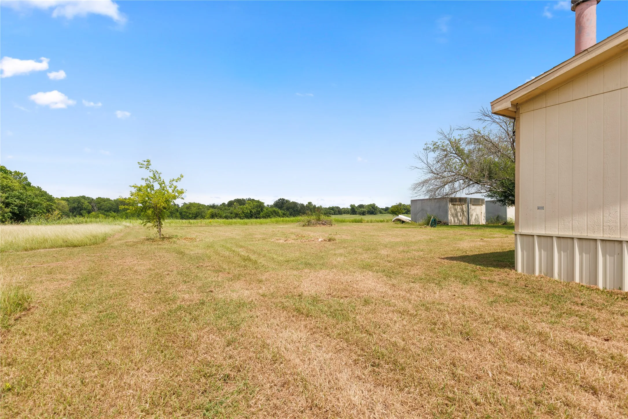 Mobile Home For Sale in Mc Lennan County , 1413 Water Well Road, Lorena, Texas 76655, 4 Bedroom, 2 Bathroom, Garage spaces, 2,128 Sqft, built in 1996, mls#21311909, Real Estate Agent in Lorena, Homes For Sale in Mc Lennan county, Homes For Sale in Lorena, Realtor in Lorena Texas, Real Estate Brokerage Independent Realty Texas, Luminita Cordes Realtor