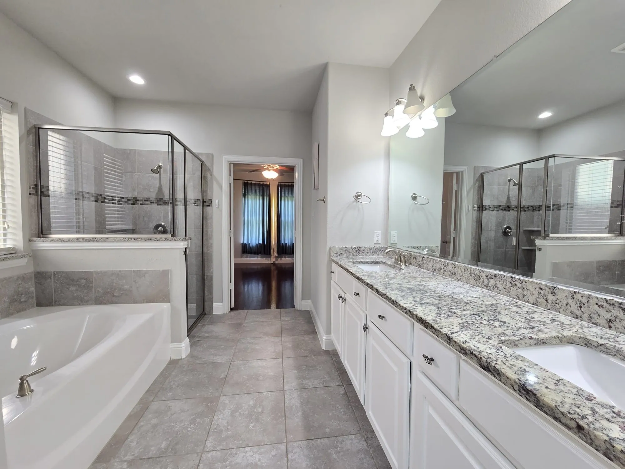 Single Family Residence For Rent in Collin County , 8704 Mccutchins Drive, Mc Kinney, Texas 75070, 4 Bedroom, 3 Bathroom, 2 Garage spaces, 2,359 Sqft, built in 2016, mls#21315777, Real Estate Agent in Mc Kinney, Homes For Rent in Collin county, Homes For Rent in Mc Kinney, Realtor in Mc Kinney Texas, Real Estate Brokerage Independent Realty Texas, Luminita Cordes Realtor