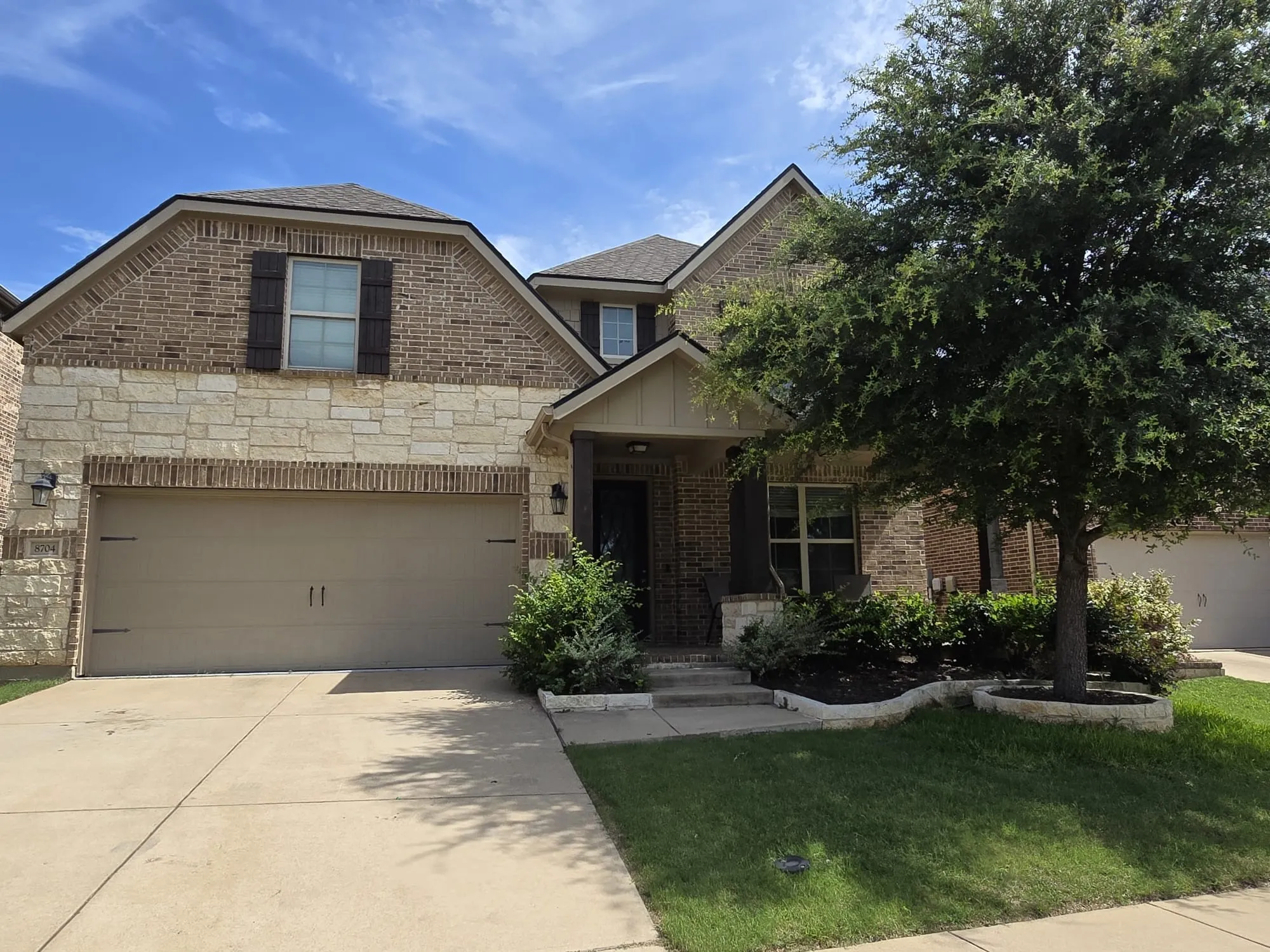 Single Family Residence For Rent in Collin County , 8704 Mccutchins Drive, Mc Kinney, Texas 75070, 4 Bedroom, 3 Bathroom, 2 Garage spaces, 2,359 Sqft, built in 2016, mls#21315777, Real Estate Agent in Mc Kinney, Homes For Rent in Collin county, Homes For Rent in Mc Kinney, Realtor in Mc Kinney Texas, Real Estate Brokerage Independent Realty Texas, Luminita Cordes Realtor