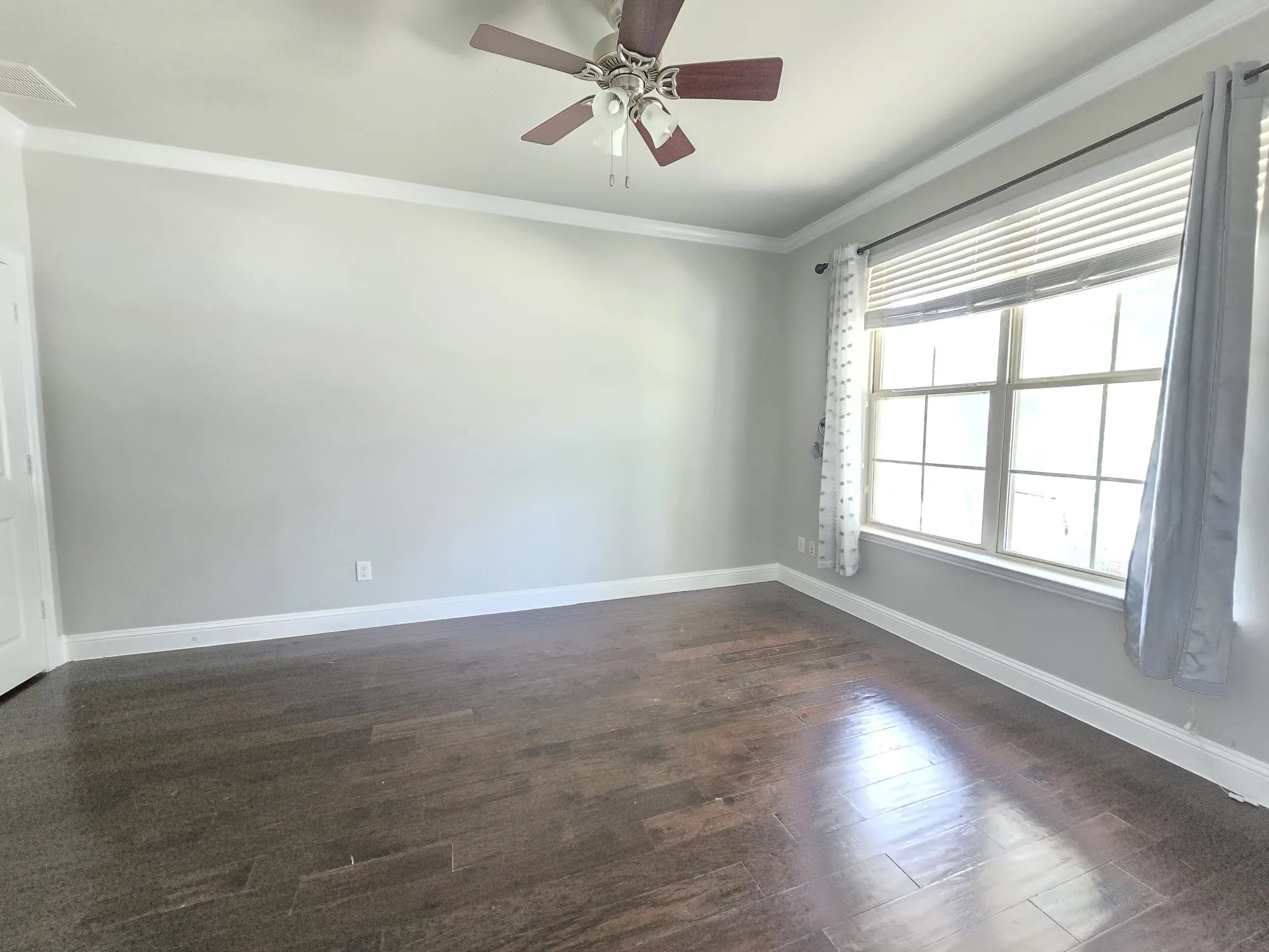 Single Family Residence For Rent in Collin County , 8704 Mccutchins Drive, Mc Kinney, Texas 75070, 4 Bedroom, 3 Bathroom, 2 Garage spaces, 2,359 Sqft, built in 2016, mls#21315777, Real Estate Agent in Mc Kinney, Homes For Rent in Collin county, Homes For Rent in Mc Kinney, Realtor in Mc Kinney Texas, Real Estate Brokerage Independent Realty Texas, Luminita Cordes Realtor