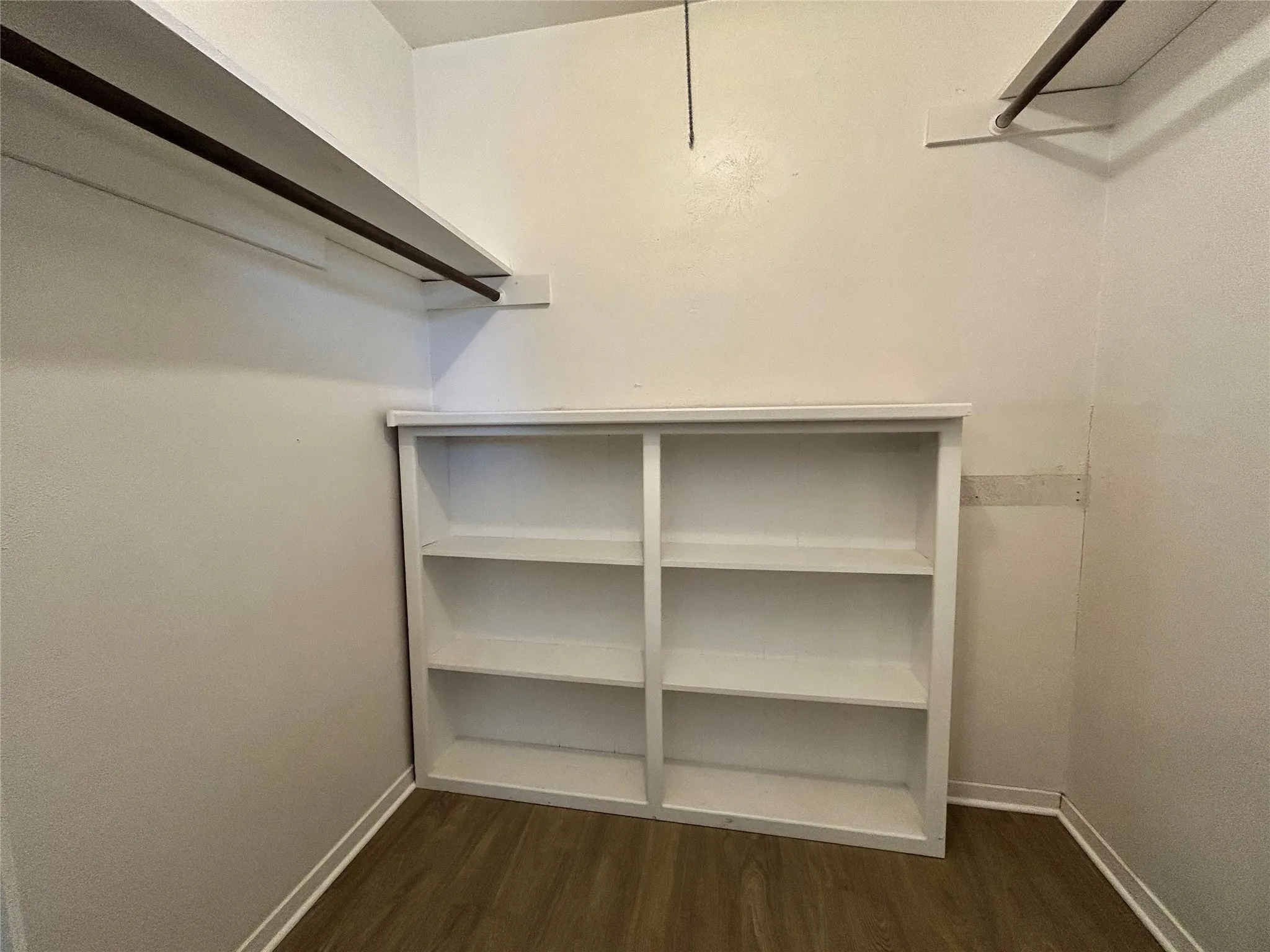 Single Family Residence For Rent in Tarrant County , 6209 Gayle Drive, North Richland Hills, Texas 76180, 3 Bedroom, 2 Bathroom, 2 Garage spaces, 1,680 Sqft, built in 1977, mls#21315907, Real Estate Agent in North Richland Hills, Homes For Rent in Tarrant county, Homes For Rent in North Richland Hills, Realtor in North Richland Hills Texas, Real Estate Brokerage Independent Realty Texas, Luminita Cordes Realtor