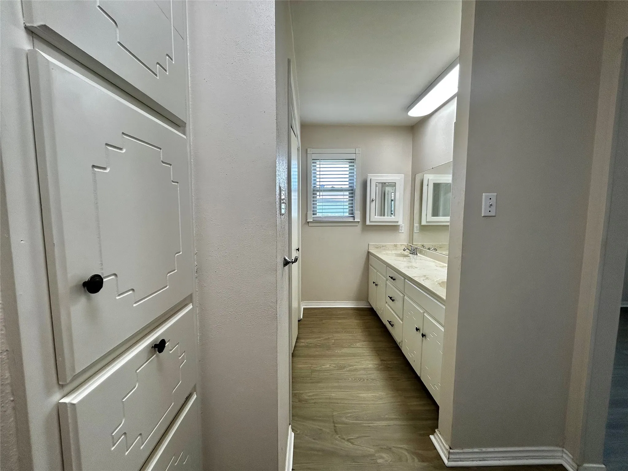 Single Family Residence For Rent in Tarrant County , 6209 Gayle Drive, North Richland Hills, Texas 76180, 3 Bedroom, 2 Bathroom, 2 Garage spaces, 1,680 Sqft, built in 1977, mls#21315907, Real Estate Agent in North Richland Hills, Homes For Rent in Tarrant county, Homes For Rent in North Richland Hills, Realtor in North Richland Hills Texas, Real Estate Brokerage Independent Realty Texas, Luminita Cordes Realtor