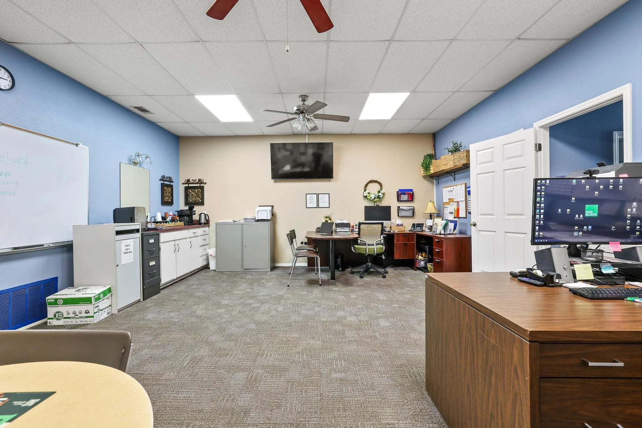 Business For Sale in Grayson County , 112 E Main Street, Whitesboro, Texas 76273, 0, 0, Garage spaces, 3,655 Sqft, built in 0, mls#21315844, Real Estate Agent in Whitesboro, Homes For Sale in Grayson county, Homes For Sale in Whitesboro, Realtor in Whitesboro Texas, Real Estate Brokerage Independent Realty Texas, Luminita Cordes Realtor