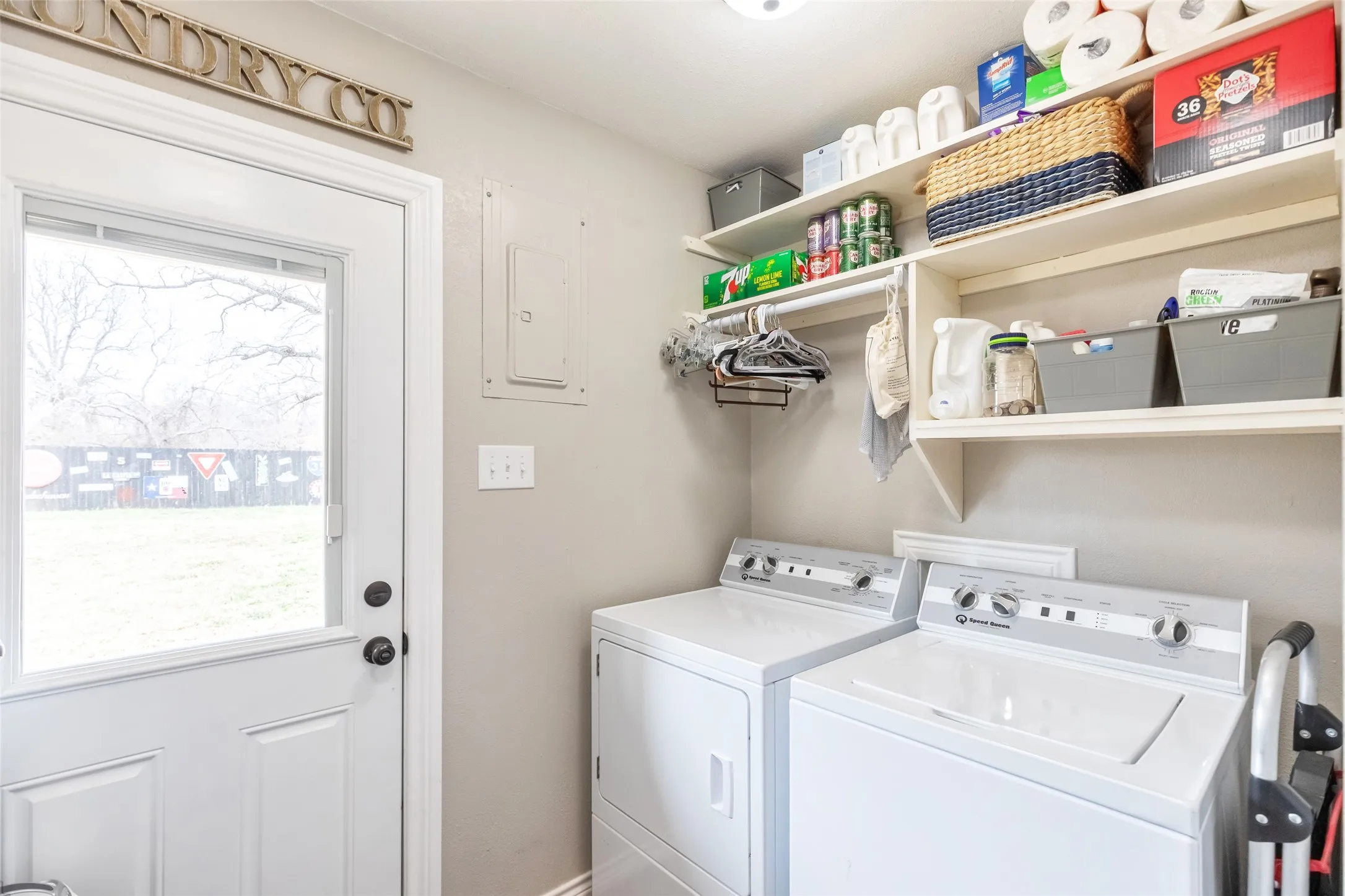 Single Family Residence For Sale in Callahan County , 9259 County Road 258, Clyde, Texas 79510, 4 Bedroom, 3 Bathroom, Garage spaces, 2,156 Sqft, built in 1977, mls#21315874, Real Estate Agent in Clyde, Homes For Sale in Callahan county, Homes For Sale in Clyde, Realtor in Clyde Texas, Real Estate Brokerage Independent Realty Texas, Luminita Cordes Realtor