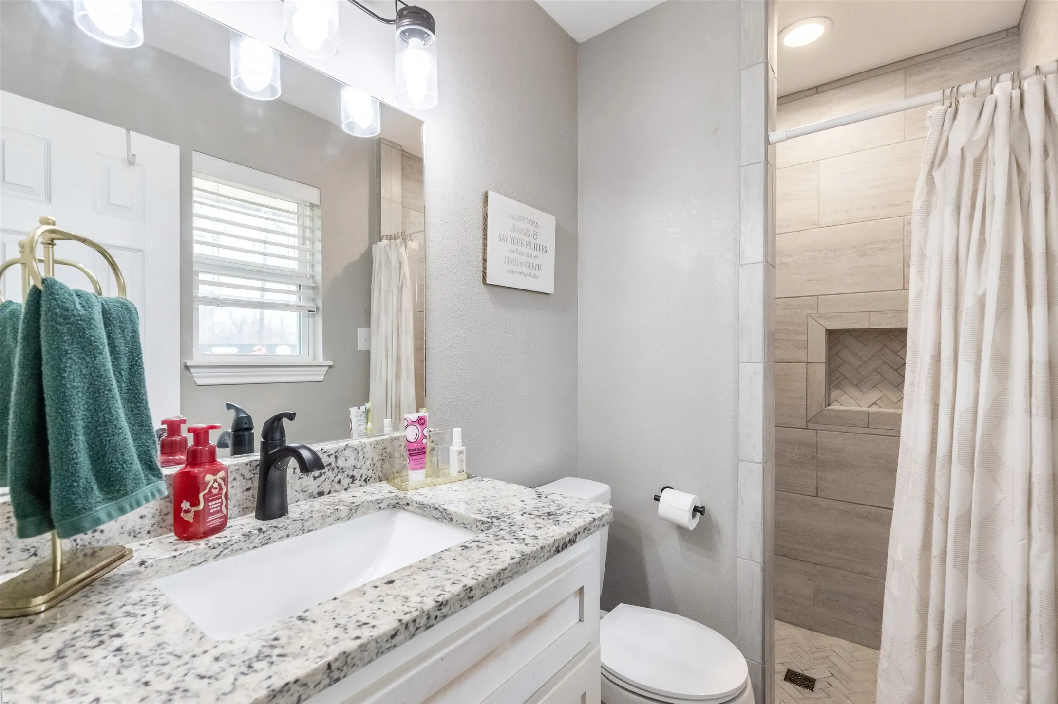 Single Family Residence For Sale in Callahan County , 9259 County Road 258, Clyde, Texas 79510, 4 Bedroom, 3 Bathroom, Garage spaces, 2,156 Sqft, built in 1977, mls#21315874, Real Estate Agent in Clyde, Homes For Sale in Callahan county, Homes For Sale in Clyde, Realtor in Clyde Texas, Real Estate Brokerage Independent Realty Texas, Luminita Cordes Realtor