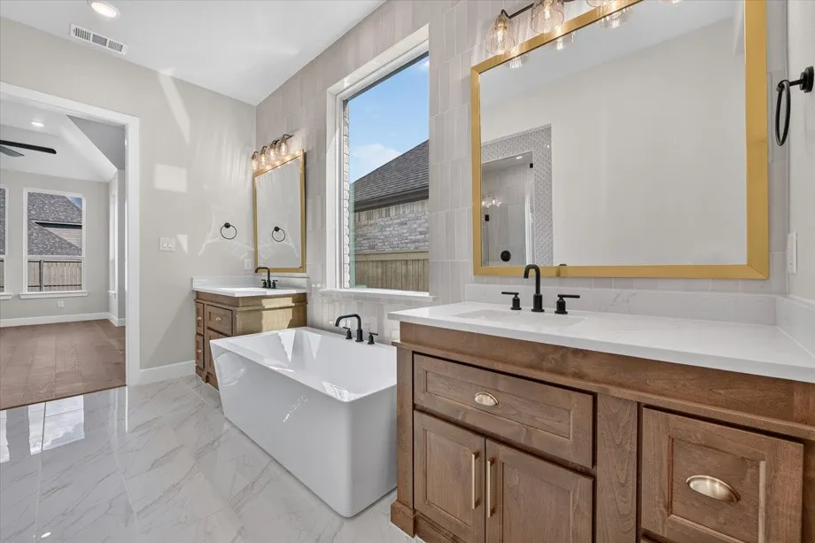 Single Family Residence For Sale in Denton County , 307 Taylor Way, Northlake, Texas 76247, 4 Bedroom, 6 Bathroom, 3 Garage spaces, 3,571 Sqft, built in 2026, mls#21315849, Real Estate Agent in Northlake, Homes For Sale in Denton county, Homes For Sale in Northlake, Realtor in Northlake Texas, Real Estate Brokerage Independent Realty Texas, Luminita Cordes Realtor