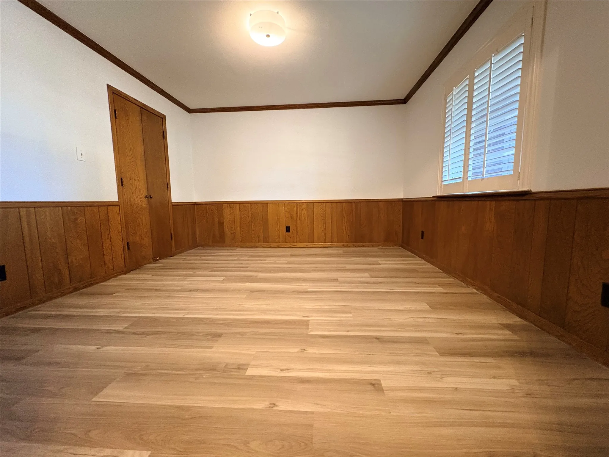 Duplex For Rent in Dallas County , 7610 Meadow Oaks Drive, Dallas, Texas 75230, 3 Bedroom, 2 Bathroom, 2 Garage spaces, 2,102 Sqft, built in 1969, mls#21315040, Real Estate Agent in Dallas, Homes For Rent in Dallas county, Homes For Rent in Dallas, Realtor in Dallas Texas, Real Estate Brokerage Independent Realty Texas, Luminita Cordes Realtor