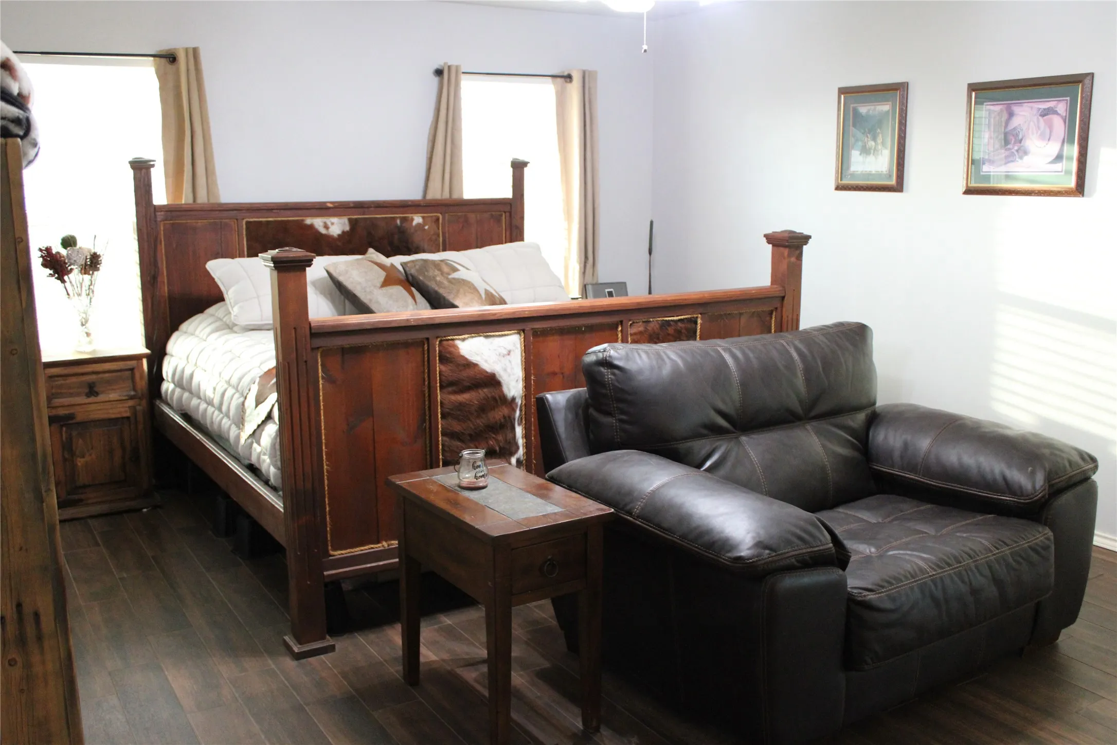 Single Family Residence For Sale in Parker County , 9612 West Highway 199, Poolville, Texas 76487, 3 Bedrooms, 2 Bathrooms, 2 Garage spaces, 1,620 Sqft, built in 2000, Price $549,000, mls#21315949, Real Estate Agent in Poolville, Homes For Sale in Parker county, Homes For Sale in Poolville, Realtor in Poolville Texas, Real Estate Brokerage Independent Realty Texas, Luminita Cordes Realtor