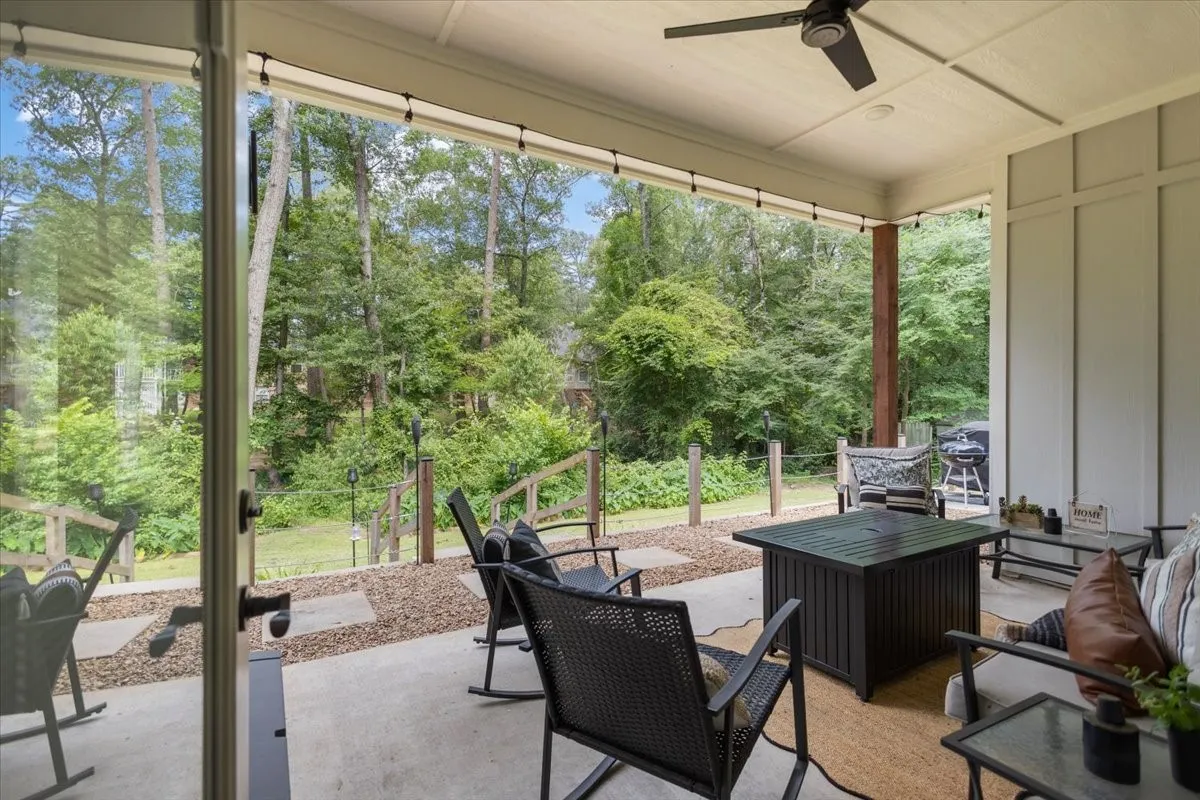 Single Family Residence For Sale in Smith County , 1627 Orchard Lane, Hideaway, Texas 75771, 3 Bedroom, 2 Bathroom, 2 Garage spaces, 1,865 Sqft, built in 2023, mls#21315921, Real Estate Agent in Hideaway, Homes For Sale in Smith county, Homes For Sale in Hideaway, Realtor in Hideaway Texas, Real Estate Brokerage Independent Realty Texas, Luminita Cordes Realtor