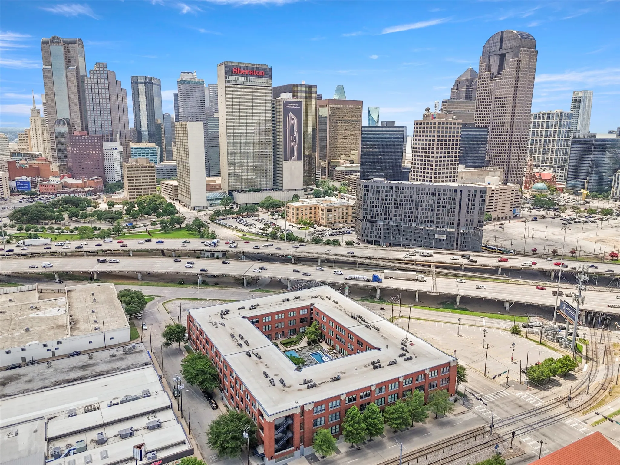 Condominium For Sale in Dallas County , 2502 Live Oak Street 236, Dallas, Texas 75204, 1 Bedroom, 1 Bathroom, 1 Garage spaces, 894 Sqft, built in 1998, mls#21311748, Real Estate Agent in Dallas, Homes For Sale in Dallas county, Homes For Sale in Dallas, Realtor in Dallas Texas, Real Estate Brokerage Independent Realty Texas, Luminita Cordes Realtor