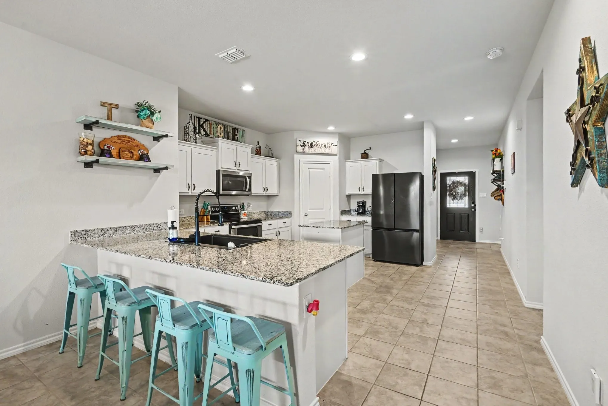 Single Family Residence For Sale in Tarrant County , 225 Olympia Marble Drive, Fort Worth, Texas 76131, 5 Bedroom, 2 Bathroom, 2 Garage spaces, 1,978 Sqft, built in 2023, mls#21314449, Real Estate Agent in Fort Worth, Homes For Sale in Tarrant county, Homes For Sale in Fort Worth, Realtor in Fort Worth Texas, Real Estate Brokerage Independent Realty Texas, Luminita Cordes Realtor