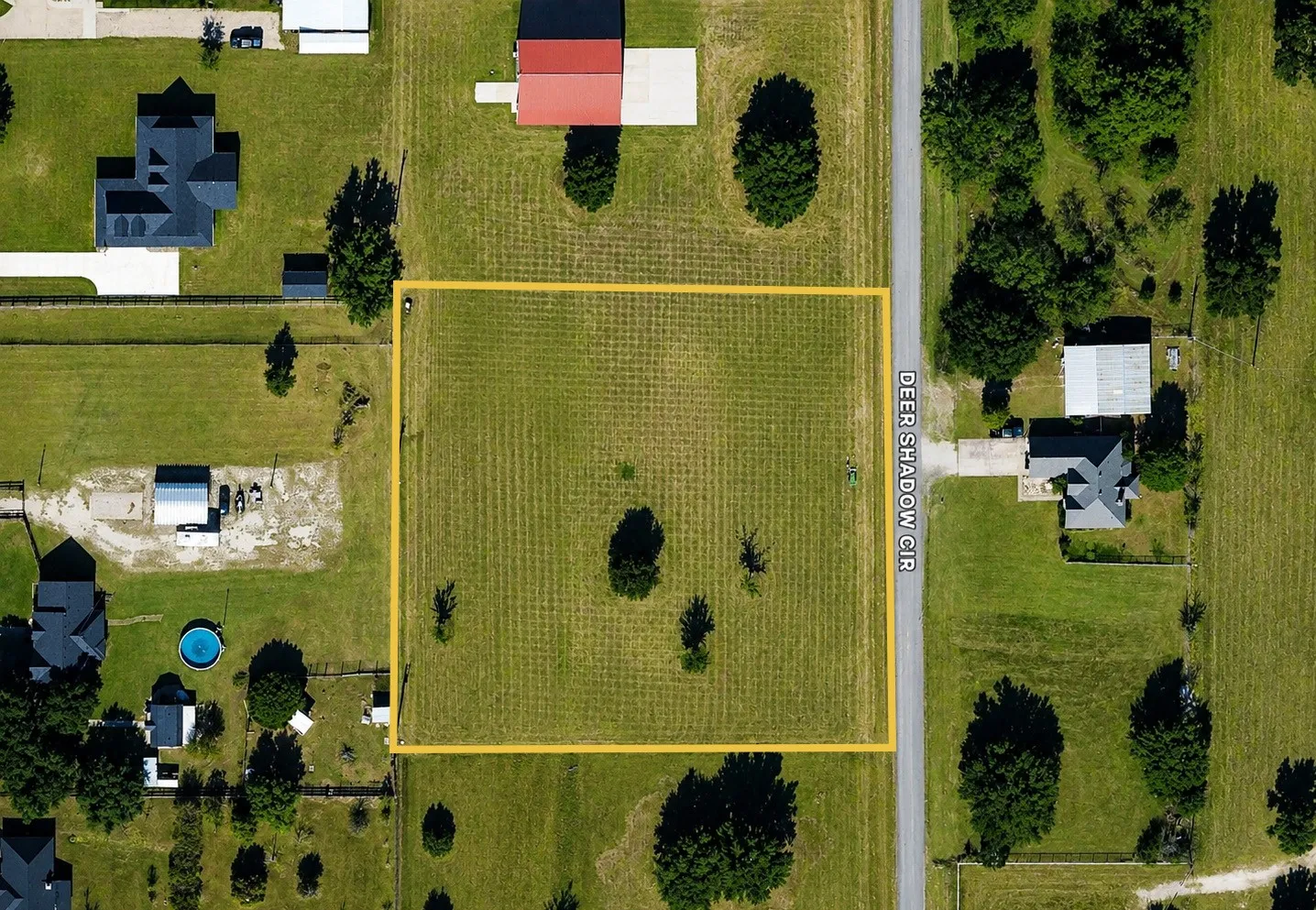 Aerial Property Boundary Map. Illustrating the defined perimeter of the property