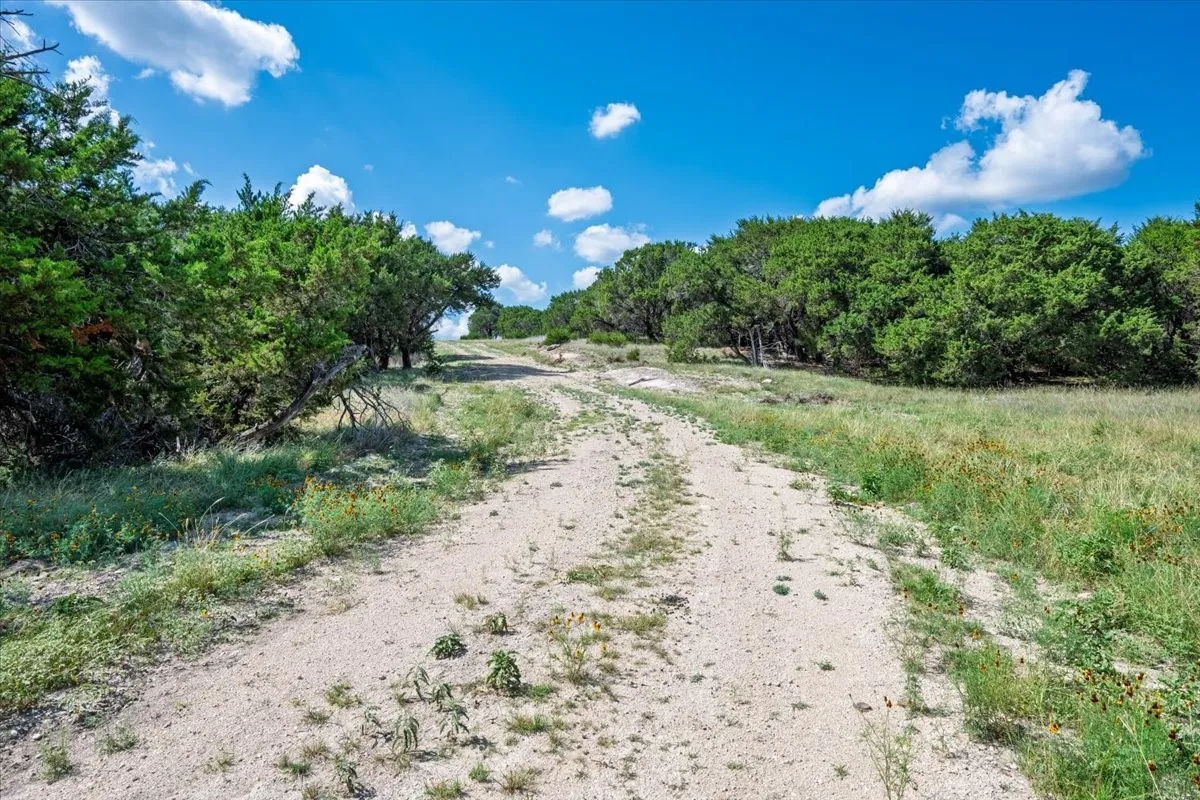Ranch For Sale in Coryell County , 2340 County Road 152, Purmela, Texas 76566, 0, 0, Garage spaces, 0 Sqft, built in 1965, Price $6,300,000, mls#21315763, Real Estate Agent in Purmela, Homes For Sale in Coryell county, Homes For Sale in Purmela, Realtor in Purmela Texas, Real Estate Brokerage Independent Realty Texas, Luminita Cordes Realtor