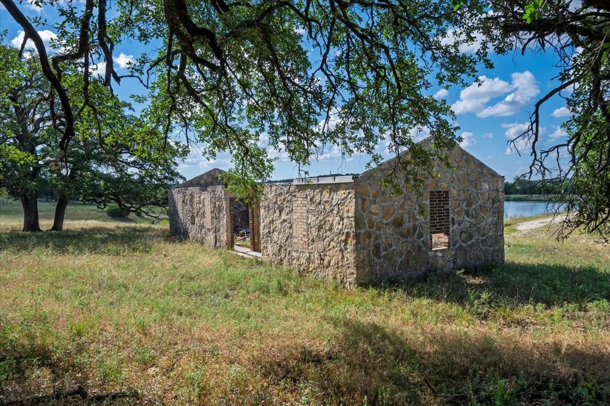 Ranch For Sale in Coryell County , 2340 County Road 152, Purmela, Texas 76566, 0, 0, Garage spaces, 0 Sqft, built in 1965, Price $6,300,000, mls#21315763, Real Estate Agent in Purmela, Homes For Sale in Coryell county, Homes For Sale in Purmela, Realtor in Purmela Texas, Real Estate Brokerage Independent Realty Texas, Luminita Cordes Realtor