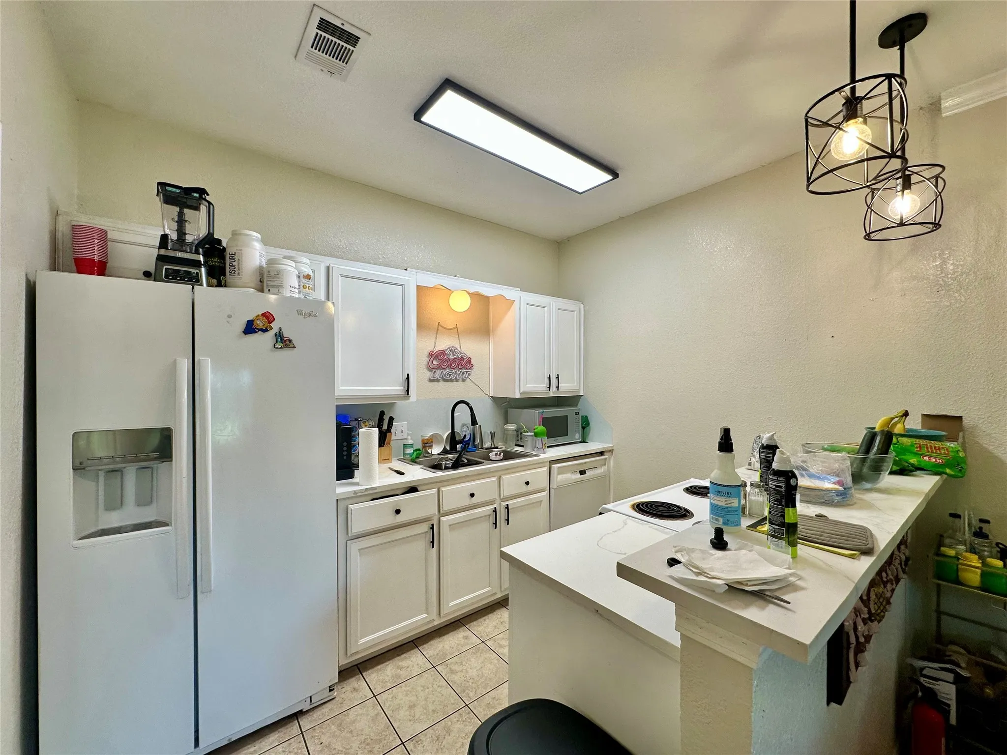 Quadruplex For Rent in Mc Lennan County , 1231 Wood Avenue D, Waco, Texas 76706, 4 Bedroom, 2 Bathroom, Garage spaces, 2,240 Sqft, built in 2003, mls#21316046, Real Estate Agent in Waco, Homes For Rent in Mc Lennan county, Homes For Rent in Waco, Realtor in Waco Texas, Real Estate Brokerage Independent Realty Texas, Luminita Cordes Realtor
