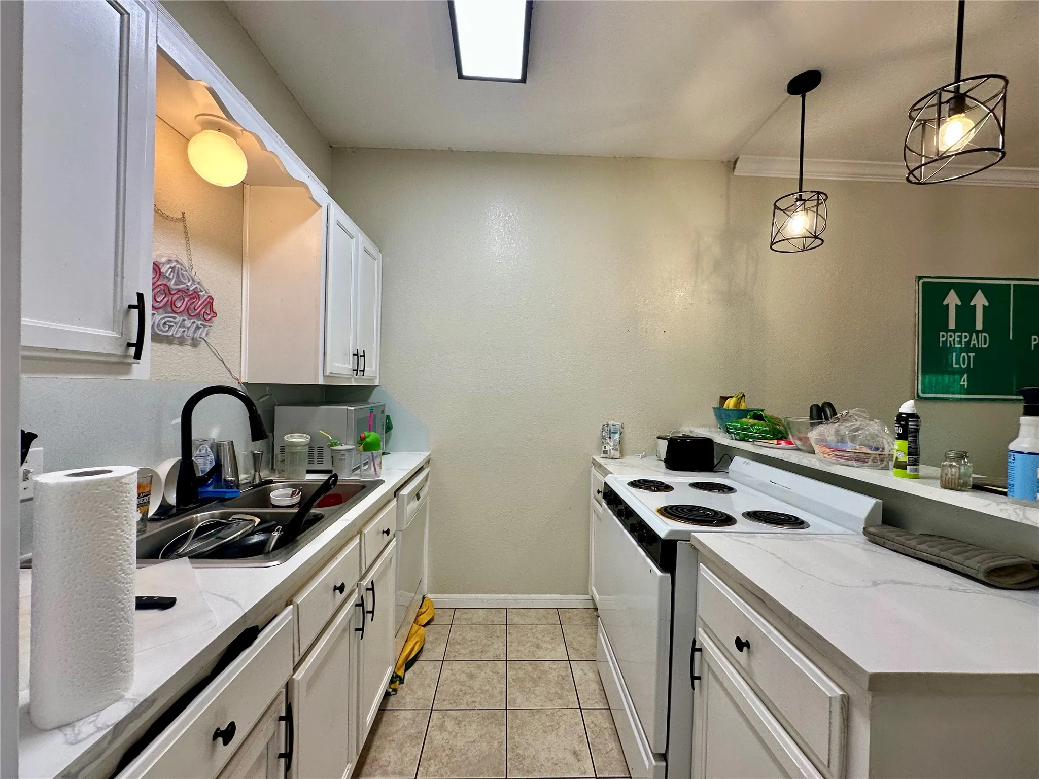 Quadruplex For Rent in Mc Lennan County , 1231 Wood Avenue D, Waco, Texas 76706, 4 Bedroom, 2 Bathroom, Garage spaces, 2,240 Sqft, built in 2003, mls#21316046, Real Estate Agent in Waco, Homes For Rent in Mc Lennan county, Homes For Rent in Waco, Realtor in Waco Texas, Real Estate Brokerage Independent Realty Texas, Luminita Cordes Realtor