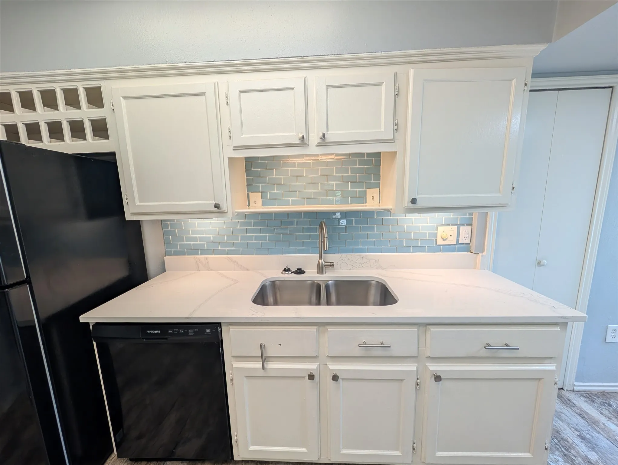 Single Family Residence For Rent in Dallas County , 2703 Running Brook Lane, Dallas, Texas 75228, 3 Bedroom, 3 Bathroom, Garage spaces, 1,805 Sqft, built in 1964, mls#21316072, Real Estate Agent in Dallas, Homes For Rent in Dallas county, Homes For Rent in Dallas, Realtor in Dallas Texas, Real Estate Brokerage Independent Realty Texas, Luminita Cordes Realtor