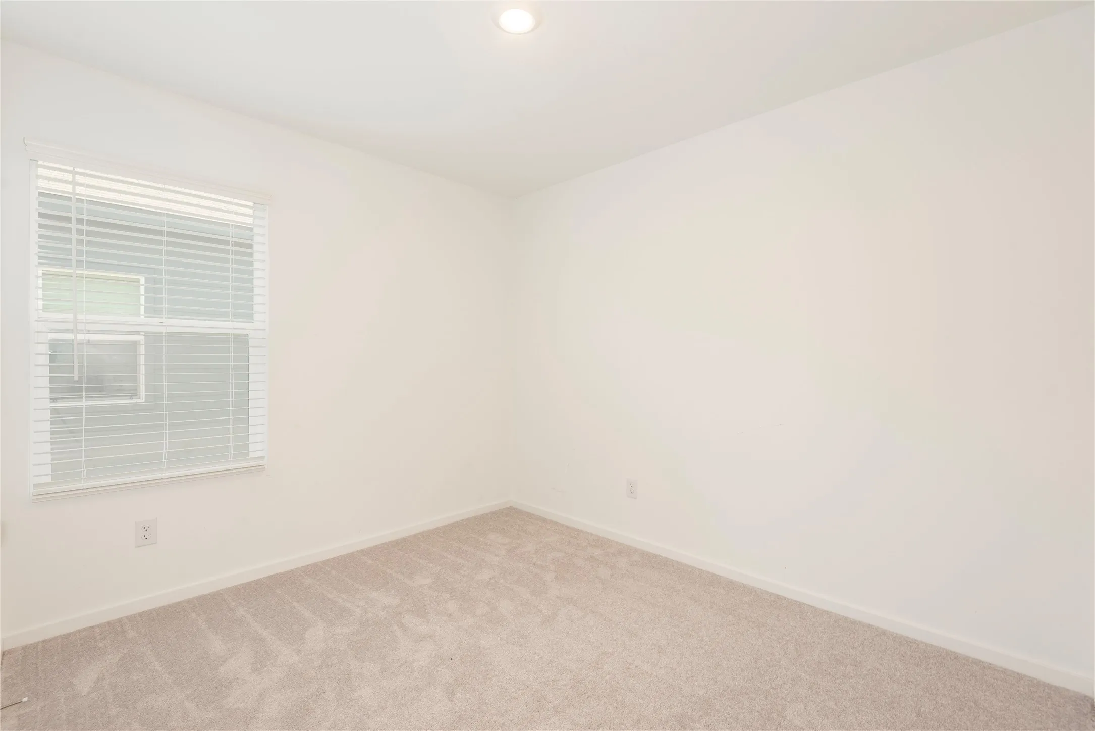 Single Family Residence For Rent in Collin County , 6804 Bramblewood Drive, Princeton, Texas 75407, 3 Bedroom, 3 Bathroom, 1 Garage spaces, 1,374 Sqft, built in 2024, mls#21316044, Real Estate Agent in Princeton, Homes For Rent in Collin county, Homes For Rent in Princeton, Realtor in Princeton Texas, Real Estate Brokerage Independent Realty Texas, Luminita Cordes Realtor