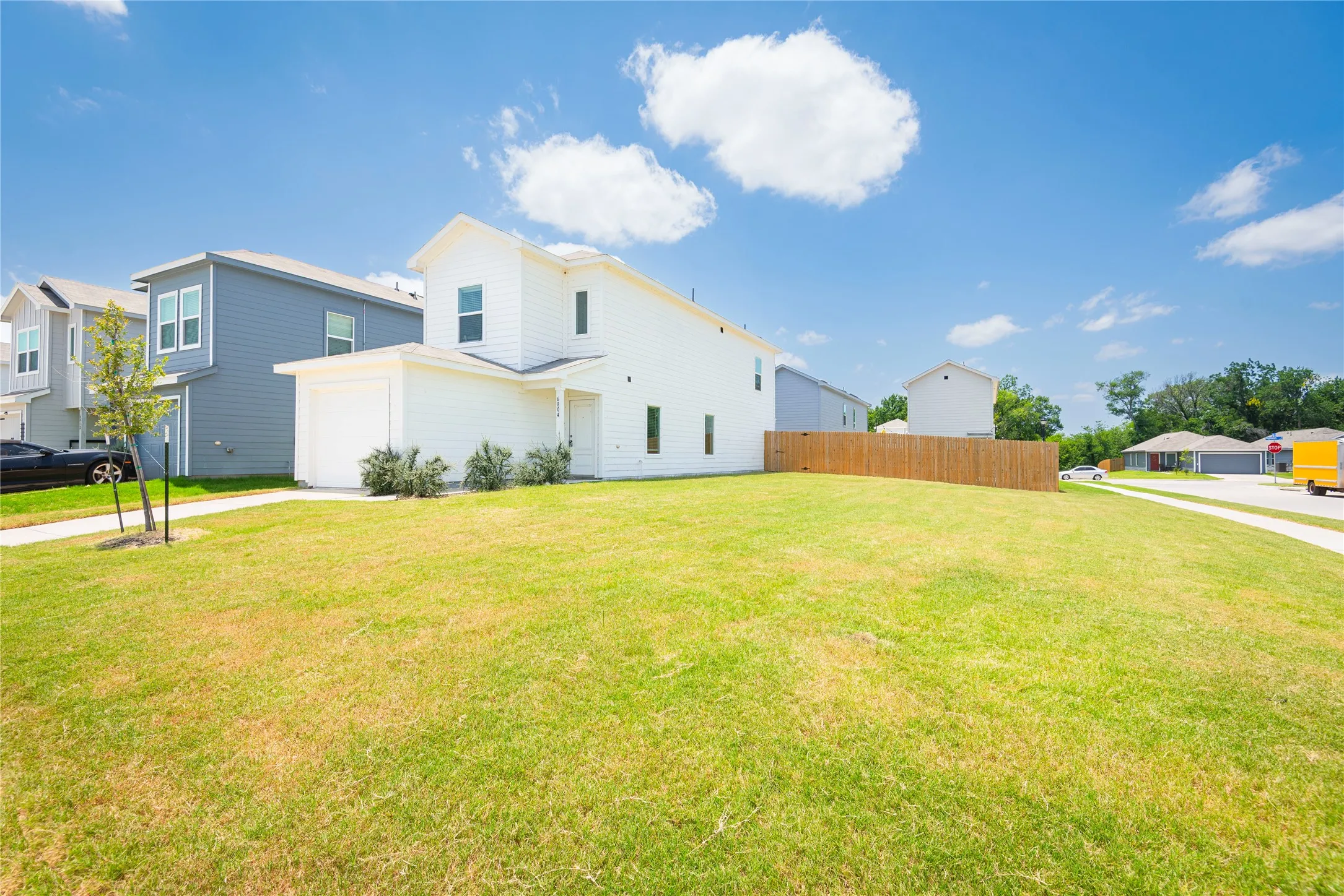 Single Family Residence For Rent in Collin County , 6804 Bramblewood Drive, Princeton, Texas 75407, 3 Bedroom, 3 Bathroom, 1 Garage spaces, 1,374 Sqft, built in 2024, mls#21316044, Real Estate Agent in Princeton, Homes For Rent in Collin county, Homes For Rent in Princeton, Realtor in Princeton Texas, Real Estate Brokerage Independent Realty Texas, Luminita Cordes Realtor