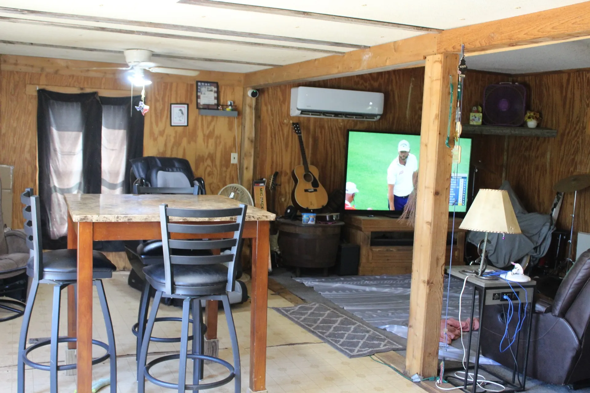 Single Family Residence For Sale in Parker County , 118 Rommel Court, Springtown, Texas 76082, 3 Bedroom, 2 Bathroom, Garage spaces, 1,440 Sqft, built in 1973, mls#21309853, Real Estate Agent in Springtown, Homes For Sale in Parker county, Homes For Sale in Springtown, Realtor in Springtown Texas, Real Estate Brokerage Independent Realty Texas, Luminita Cordes Realtor