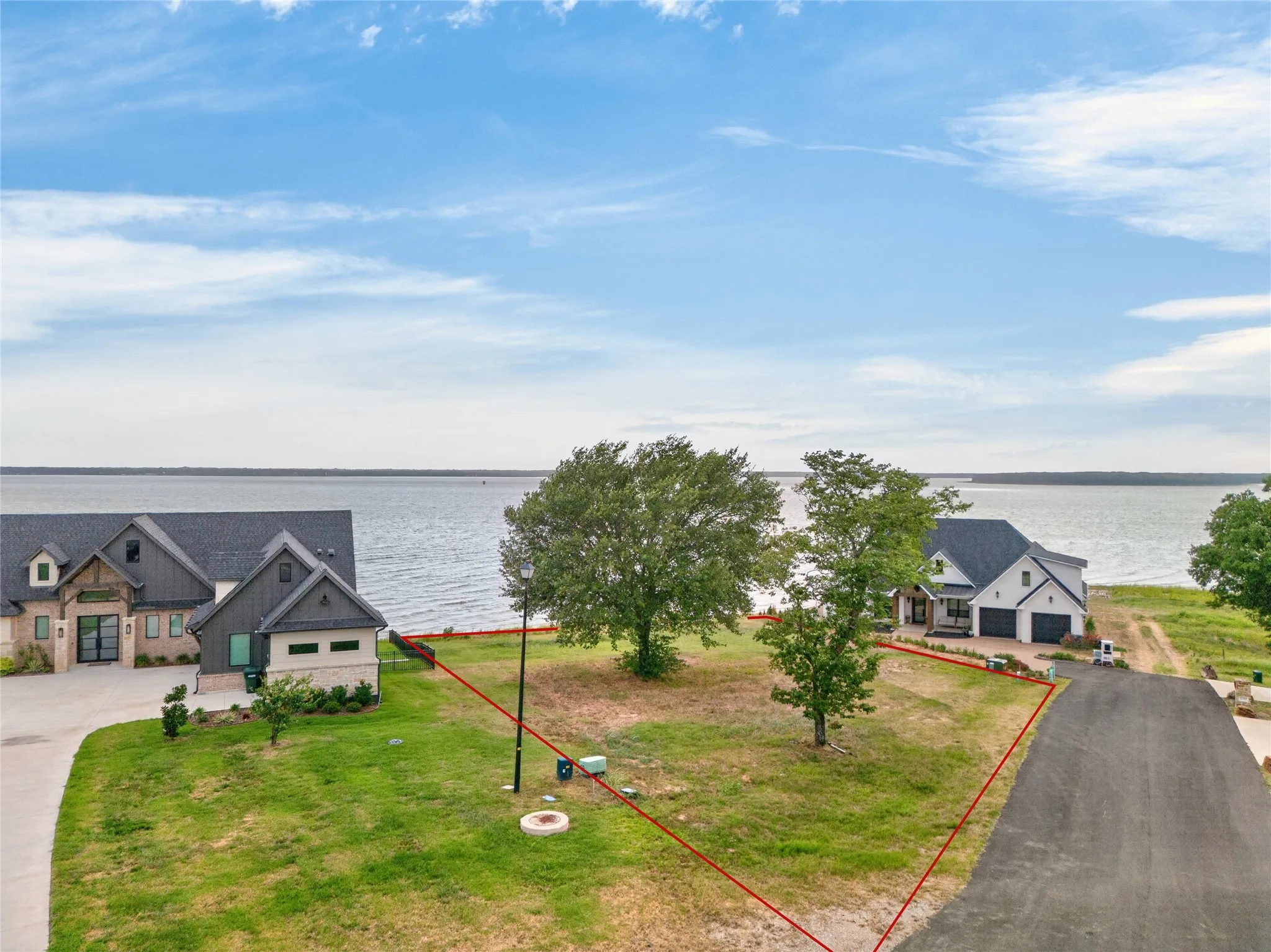 Improved Land For Sale in Kaufman County , 1548 Shoreline Drive, Mabank, Texas 75143, 0, 0, Garage spaces, 0 Sqft, built in 0, mls#21316119, Real Estate Agent in Mabank, Homes For Sale in Kaufman county, Homes For Sale in Mabank, Realtor in Mabank Texas, Real Estate Brokerage Independent Realty Texas, Luminita Cordes Realtor