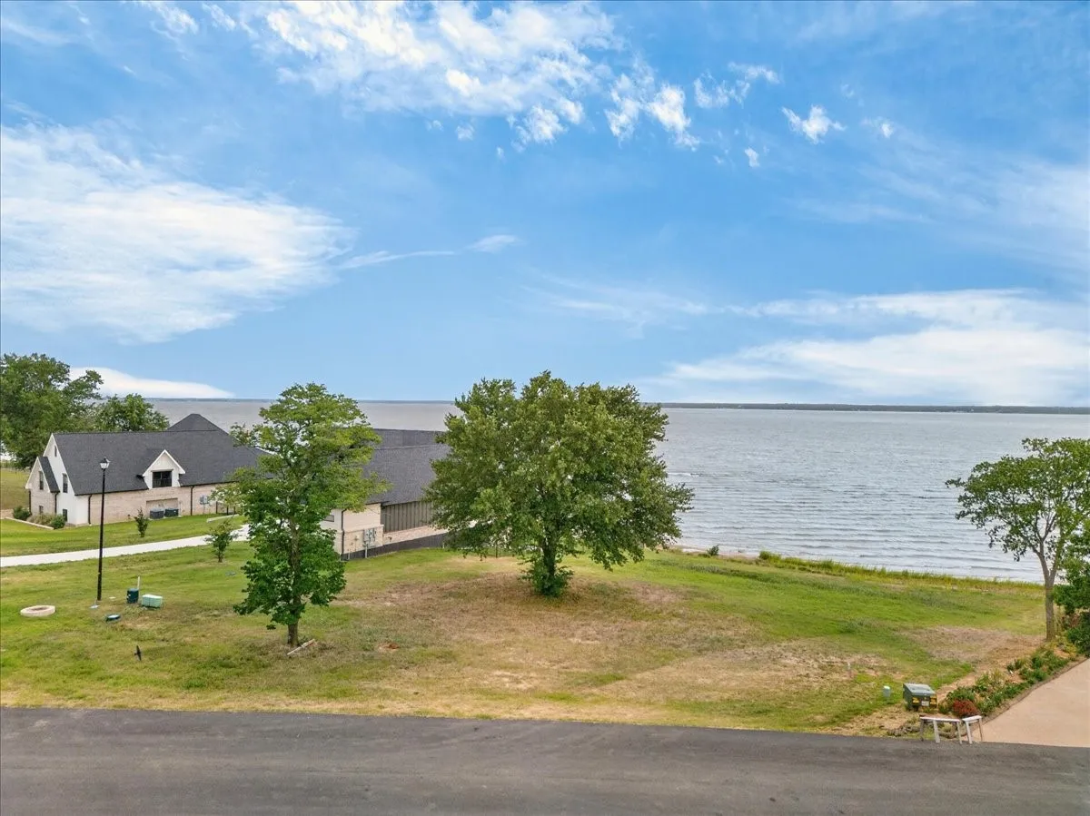 Improved Land For Sale in Kaufman County , 1548 Shoreline Drive, Mabank, Texas 75143, 0, 0, Garage spaces, 0 Sqft, built in 0, mls#21316119, Real Estate Agent in Mabank, Homes For Sale in Kaufman county, Homes For Sale in Mabank, Realtor in Mabank Texas, Real Estate Brokerage Independent Realty Texas, Luminita Cordes Realtor