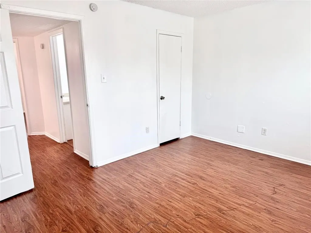 Quadruplex For Rent in Johnson County , 441 SW Thomas Street D, Burleson, Texas 76028, 2 Bedroom, 2 Bathroom, Garage spaces, 1,100 Sqft, built in 1979, mls#21290778, Real Estate Agent in Burleson, Homes For Rent in Johnson county, Homes For Rent in Burleson, Realtor in Burleson Texas, Real Estate Brokerage Independent Realty Texas, Luminita Cordes Realtor
