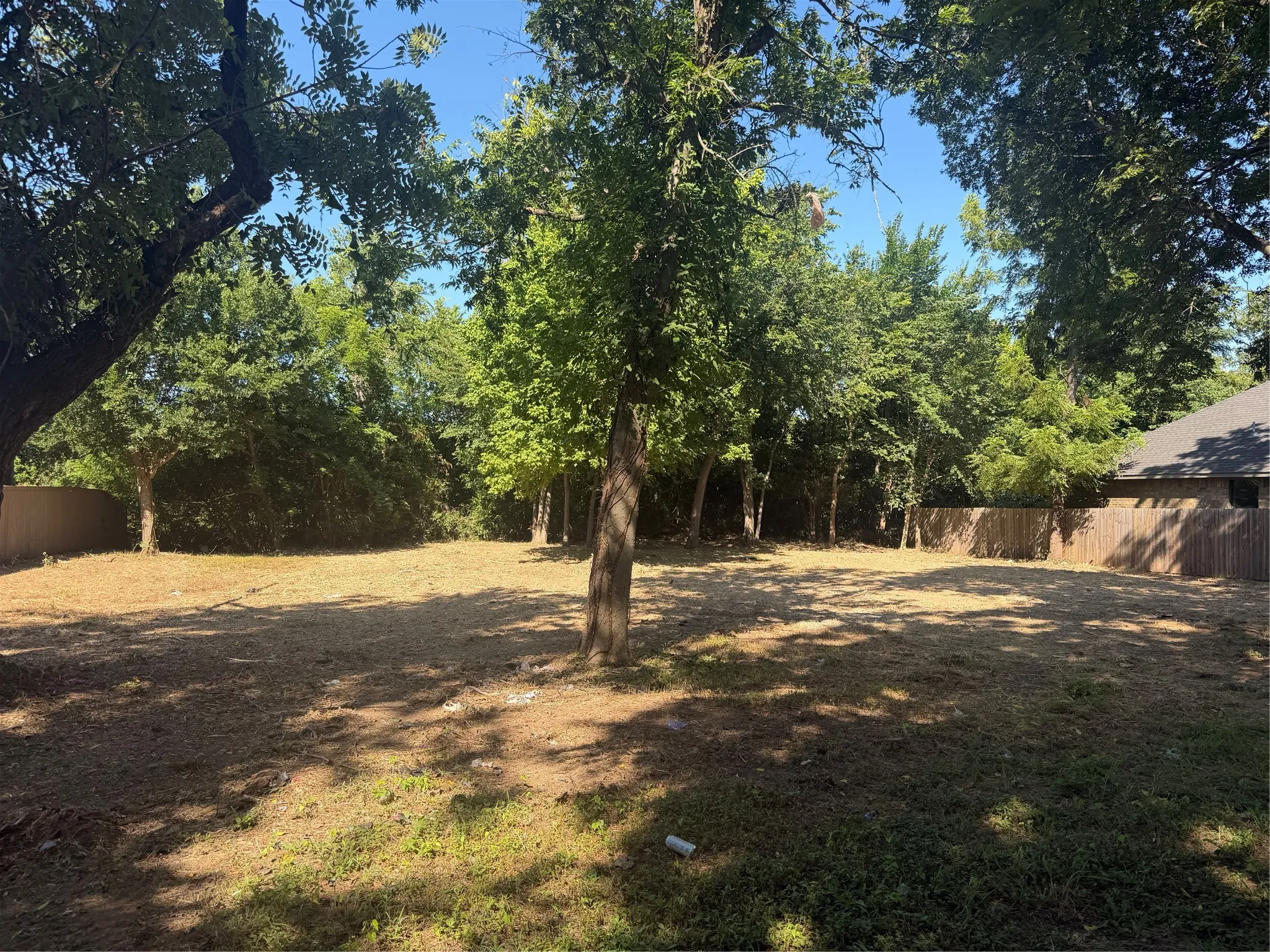 Unimproved Land For Sale in Ellis County , 0 Henrietta Street, Waxahachie, Texas 75165, 0, 0, Garage spaces, 0 Sqft, built in 0, mls#21316137, Real Estate Agent in Waxahachie, Homes For Sale in Ellis county, Homes For Sale in Waxahachie, Realtor in Waxahachie Texas, Real Estate Brokerage Independent Realty Texas, Luminita Cordes Realtor