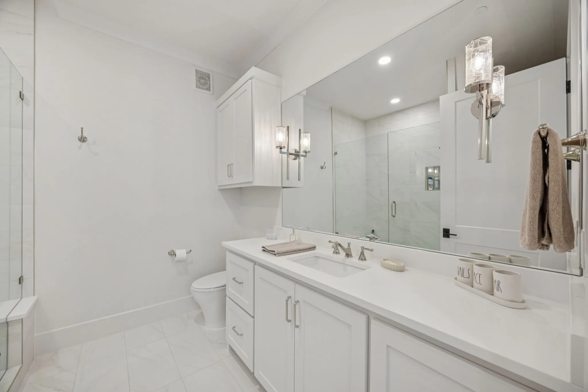 Condominium For Sale in Collin County , 6801 Corporate Drive B16, Plano, Texas 75024, 2 Bedroom, 3 Bathroom, 2 Garage spaces, 2,468 Sqft, built in 2023, mls#21145951, Real Estate Agent in Plano, Homes For Sale in Collin county, Homes For Sale in Plano, Realtor in Plano Texas, Real Estate Brokerage Independent Realty Texas, Luminita Cordes Realtor