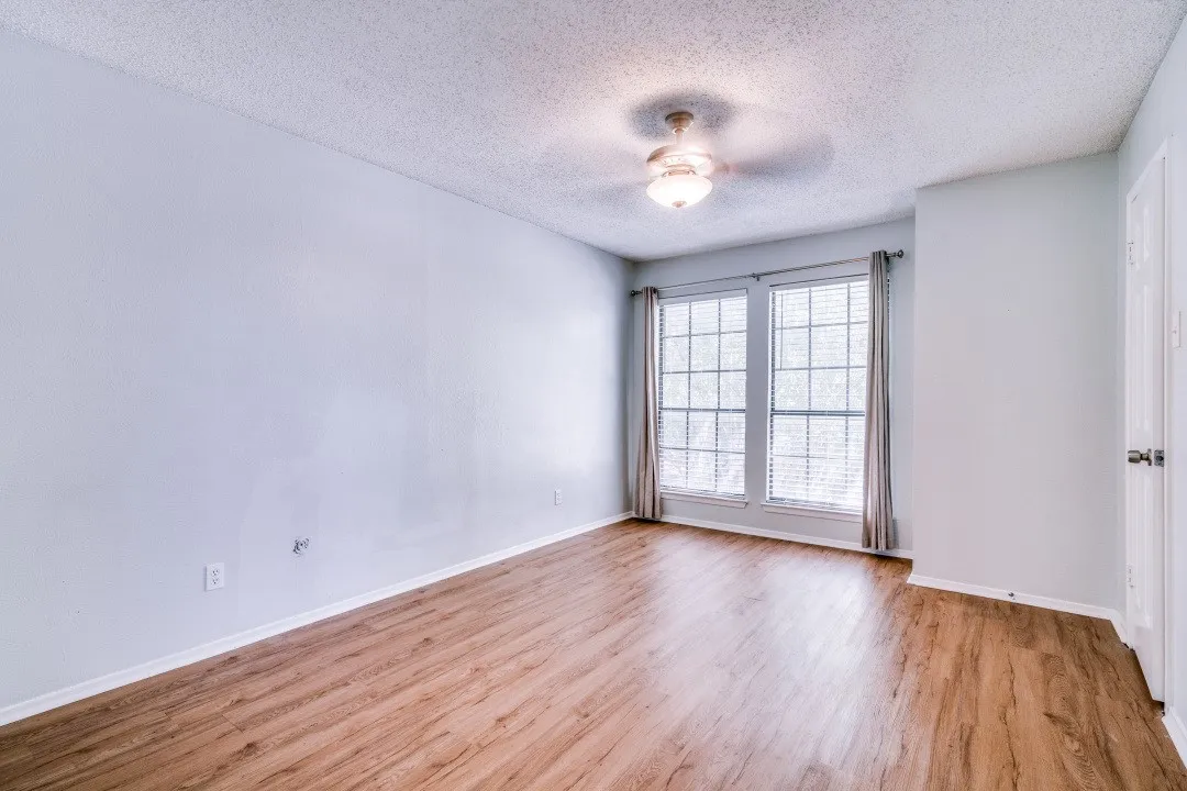 Condominium For Rent in Dallas County , 3635 Garden Brook Drive 10100, Farmers Branch, Texas 75234, 2 Bedroom, 3 Bathroom, Garage spaces, 1,304 Sqft, built in 1983, mls#21316066, Real Estate Agent in Farmers Branch, Homes For Rent in Dallas county, Homes For Rent in Farmers Branch, Realtor in Farmers Branch Texas, Real Estate Brokerage Independent Realty Texas, Luminita Cordes Realtor