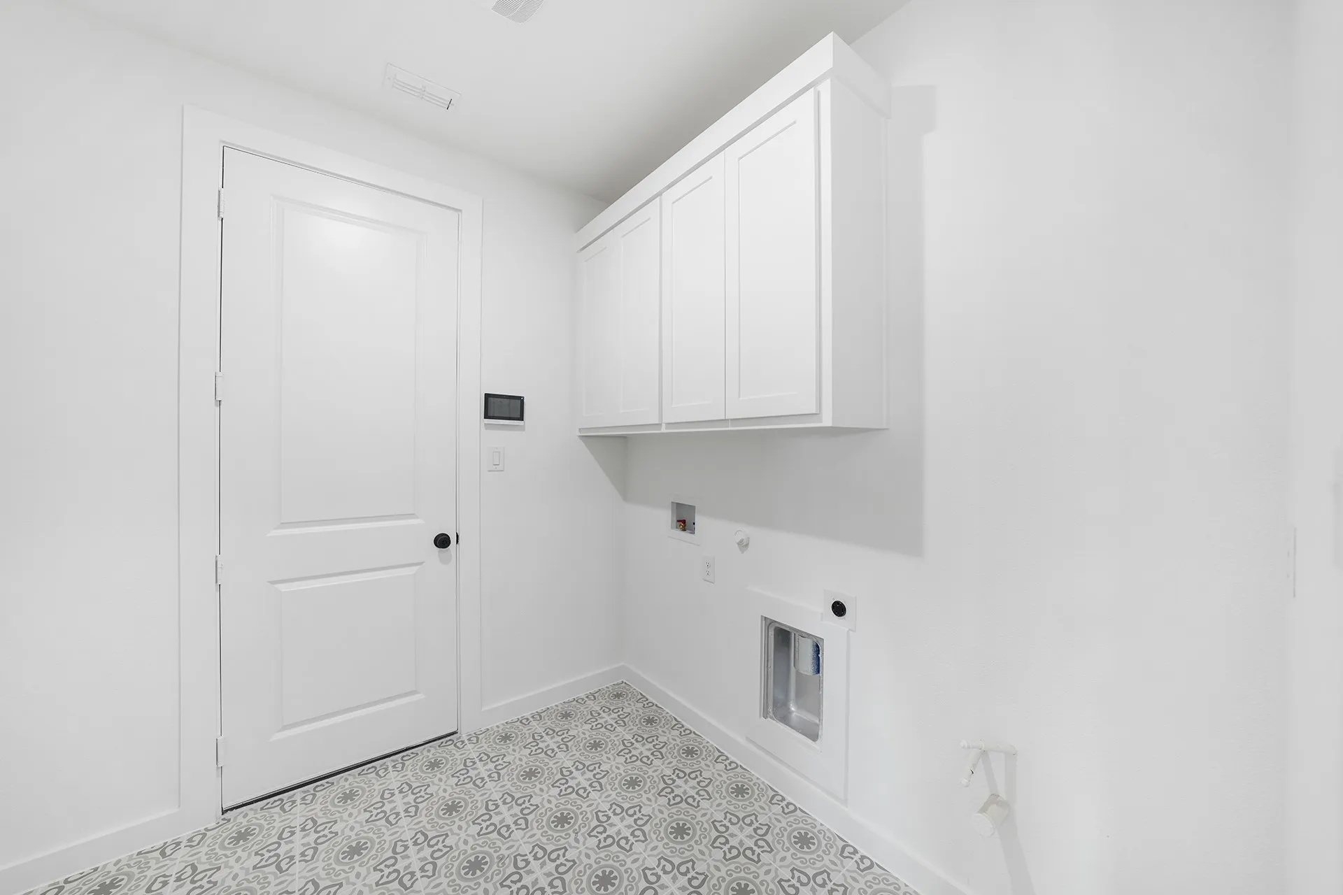 Single Family Residence For Sale in Collin County , 1311 Sapphire Lane, Lucas, Texas 75098, 4 Bedroom, 4 Bathroom, 2 Garage spaces, 3,762 Sqft, built in 2025, mls#21316240, Real Estate Agent in Lucas, Homes For Sale in Collin county, Homes For Sale in Lucas, Realtor in Lucas Texas, Real Estate Brokerage Independent Realty Texas, Luminita Cordes Realtor
