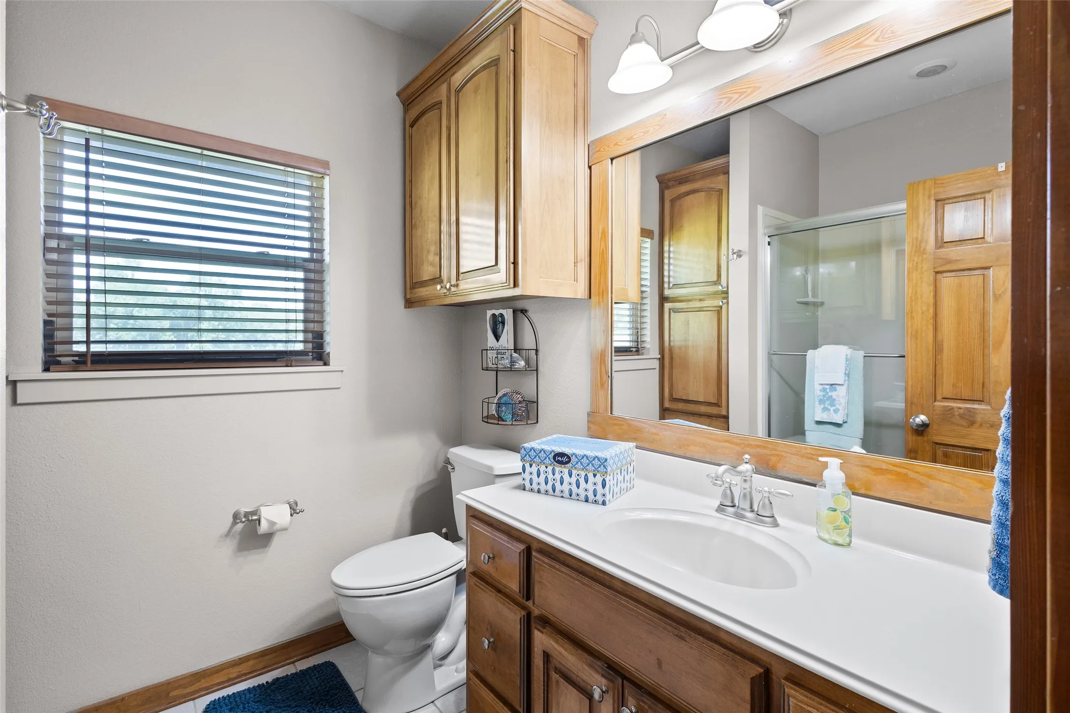 Single Family Residence For Sale in Upshur County , 5884 FM 1650, Gilmer, Texas 75645, 3 Bedroom, 2 Bathroom, Garage spaces, 2,120 Sqft, built in 2004, Price $699,900, mls#21316174, Real Estate Agent in Gilmer, Homes For Sale in Upshur county, Homes For Sale in Gilmer, Realtor in Gilmer Texas, Real Estate Brokerage Independent Realty Texas, Luminita Cordes Realtor