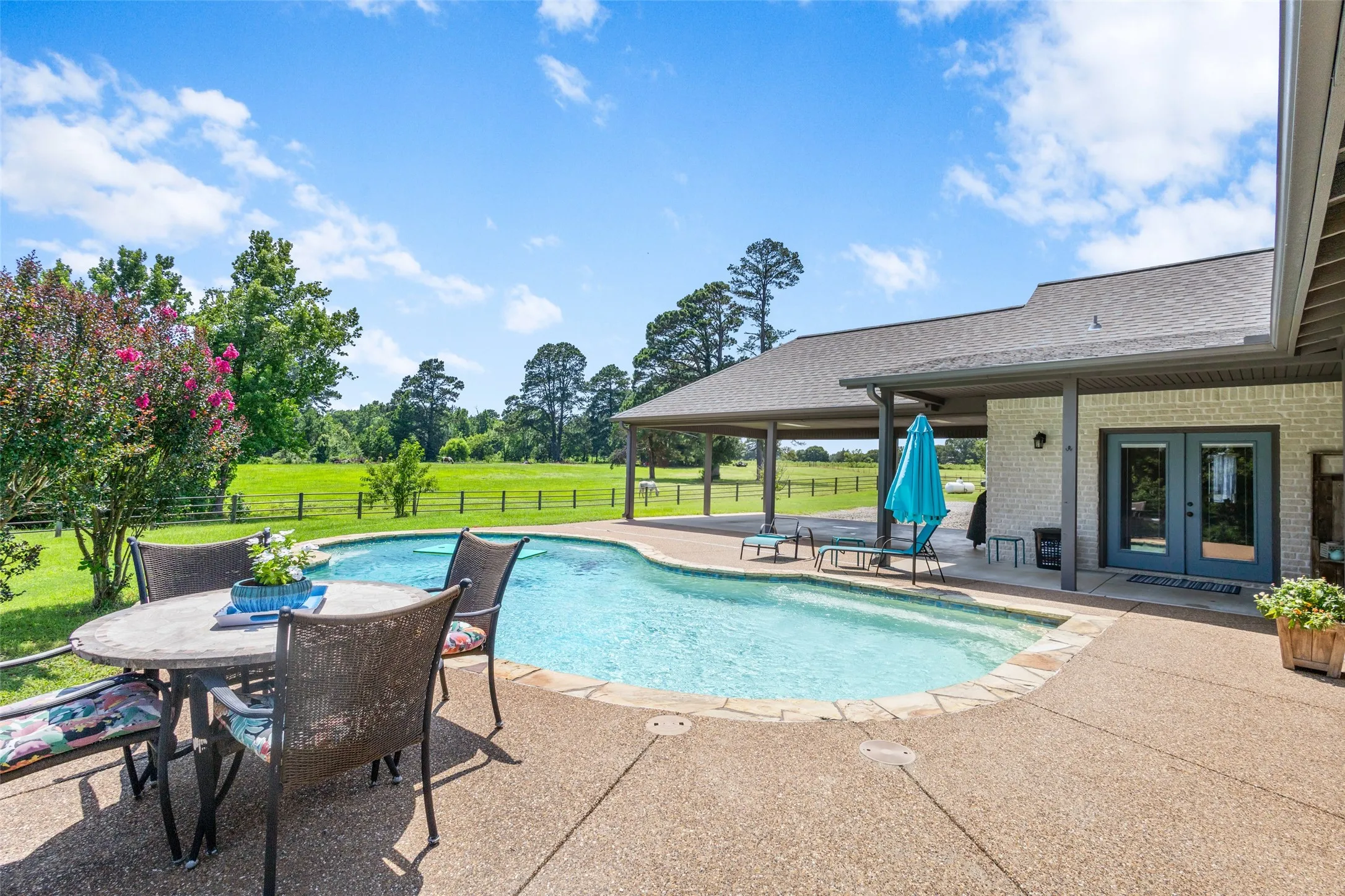 Single Family Residence For Sale in Upshur County , 5884 FM 1650, Gilmer, Texas 75645, 3 Bedroom, 2 Bathroom, Garage spaces, 2,120 Sqft, built in 2004, Price $699,900, mls#21316174, Real Estate Agent in Gilmer, Homes For Sale in Upshur county, Homes For Sale in Gilmer, Realtor in Gilmer Texas, Real Estate Brokerage Independent Realty Texas, Luminita Cordes Realtor