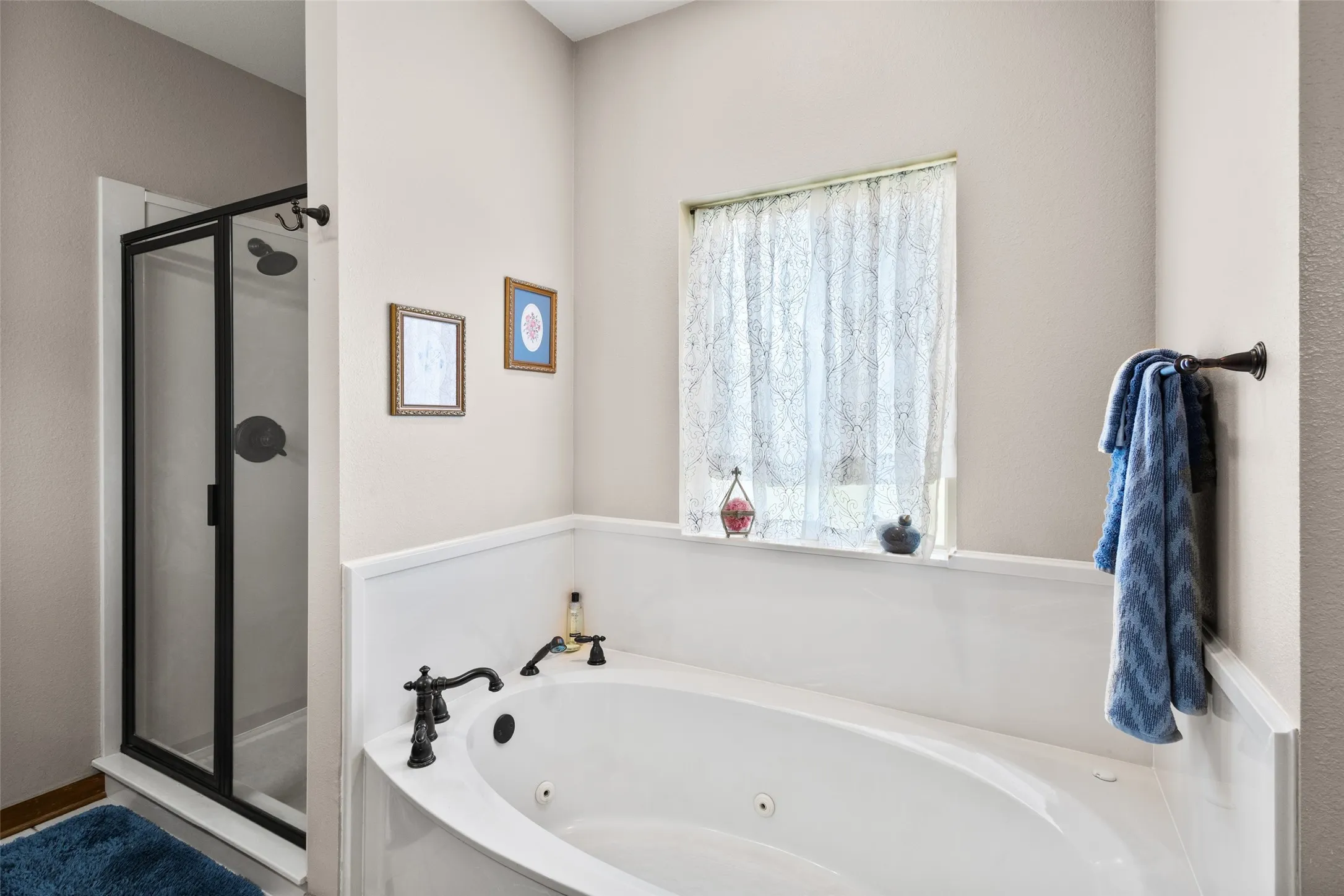 Single Family Residence For Sale in Upshur County , 5884 FM 1650, Gilmer, Texas 75645, 3 Bedroom, 2 Bathroom, Garage spaces, 2,120 Sqft, built in 2004, Price $699,900, mls#21316174, Real Estate Agent in Gilmer, Homes For Sale in Upshur county, Homes For Sale in Gilmer, Realtor in Gilmer Texas, Real Estate Brokerage Independent Realty Texas, Luminita Cordes Realtor