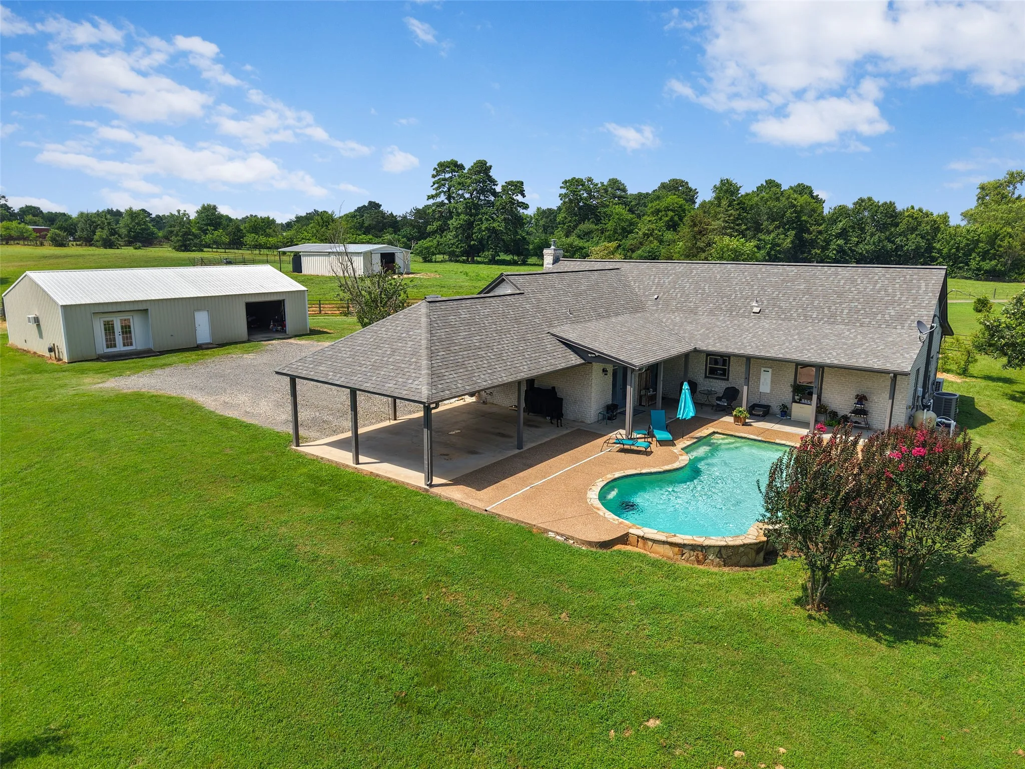 Single Family Residence For Sale in Upshur County , 5884 FM 1650, Gilmer, Texas 75645, 3 Bedroom, 2 Bathroom, Garage spaces, 2,120 Sqft, built in 2004, Price $699,900, mls#21316174, Real Estate Agent in Gilmer, Homes For Sale in Upshur county, Homes For Sale in Gilmer, Realtor in Gilmer Texas, Real Estate Brokerage Independent Realty Texas, Luminita Cordes Realtor