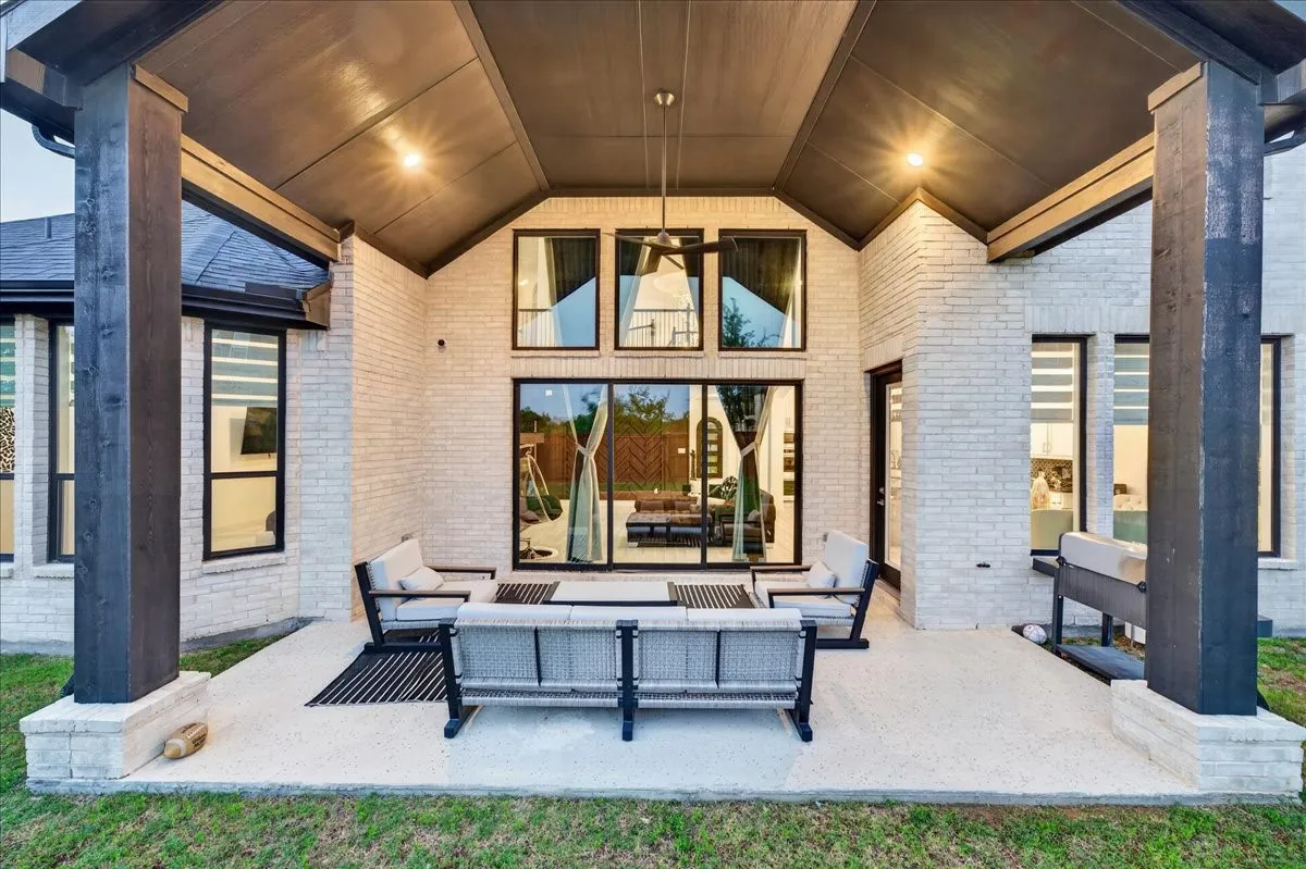 Single Family Residence For Sale in Collin County , 1921 Wynne Avenue, Prosper, Texas 75078, 5 Bedroom, 5 Bathroom, 3 Garage spaces, 4,680 Sqft, built in 2023, mls#21310966, Real Estate Agent in Prosper, Homes For Sale in Collin county, Homes For Sale in Prosper, Realtor in Prosper Texas, Real Estate Brokerage Independent Realty Texas, Luminita Cordes Realtor