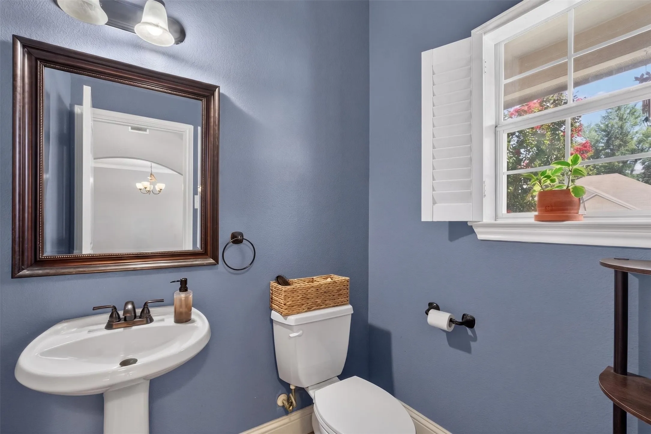 Single Family Residence For Sale in Hopkins County , 517 Austin Acre, Sulphur Springs, Texas 75482, 4 Bedroom, 3 Bathroom, 2 Garage spaces, 2,188 Sqft, built in 2007, mls#21316275, Real Estate Agent in Sulphur Springs, Homes For Sale in Hopkins county, Homes For Sale in Sulphur Springs, Realtor in Sulphur Springs Texas, Real Estate Brokerage Independent Realty Texas, Luminita Cordes Realtor