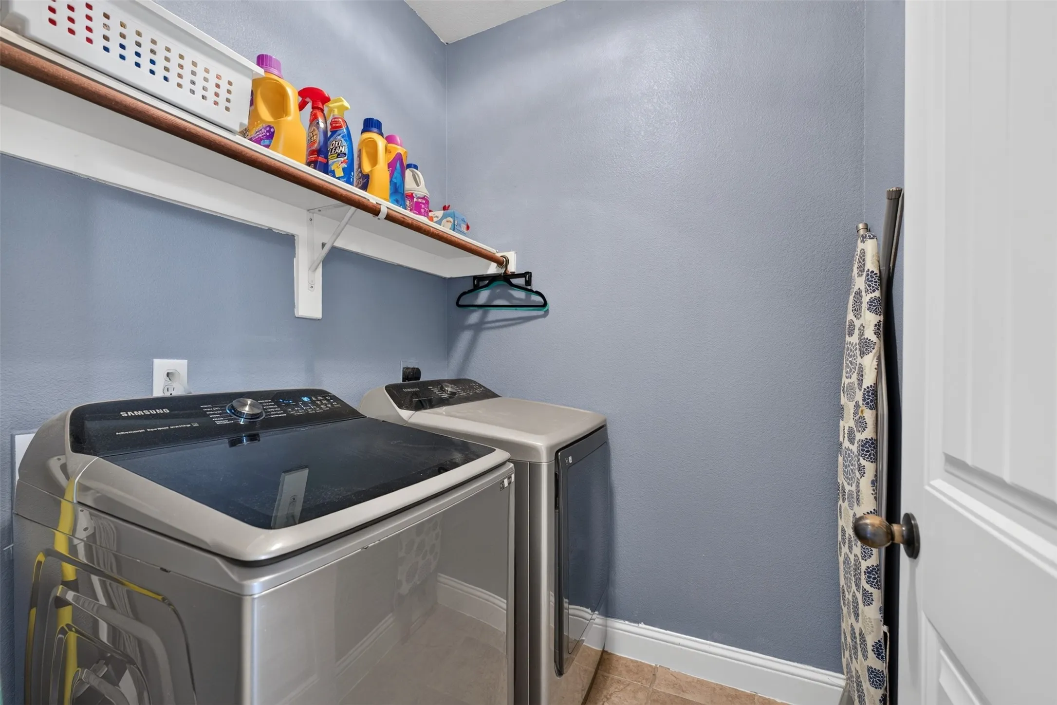 Single Family Residence For Sale in Hopkins County , 517 Austin Acre, Sulphur Springs, Texas 75482, 4 Bedroom, 3 Bathroom, 2 Garage spaces, 2,188 Sqft, built in 2007, mls#21316275, Real Estate Agent in Sulphur Springs, Homes For Sale in Hopkins county, Homes For Sale in Sulphur Springs, Realtor in Sulphur Springs Texas, Real Estate Brokerage Independent Realty Texas, Luminita Cordes Realtor