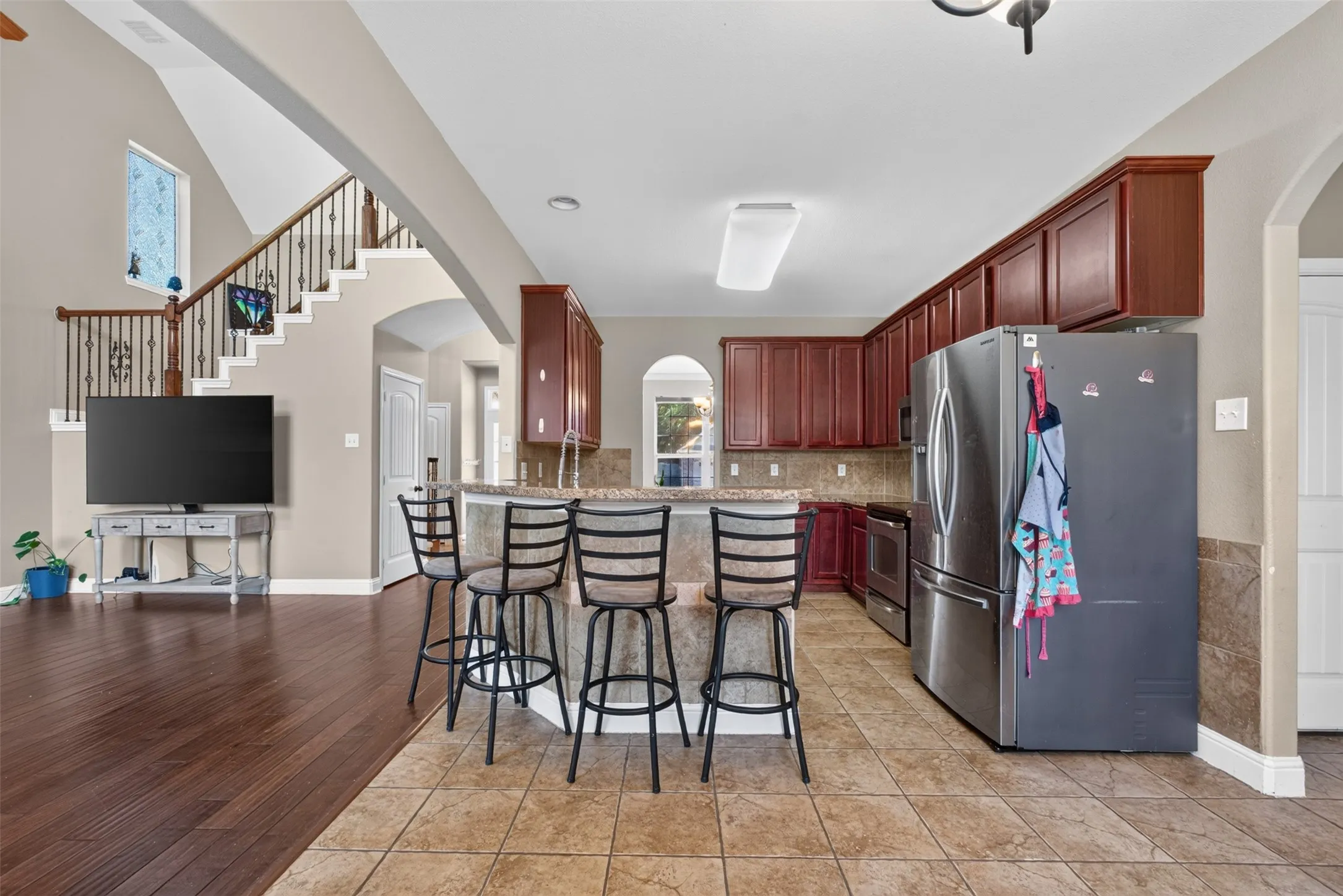 Single Family Residence For Sale in Hopkins County , 517 Austin Acre, Sulphur Springs, Texas 75482, 4 Bedroom, 3 Bathroom, 2 Garage spaces, 2,188 Sqft, built in 2007, mls#21316275, Real Estate Agent in Sulphur Springs, Homes For Sale in Hopkins county, Homes For Sale in Sulphur Springs, Realtor in Sulphur Springs Texas, Real Estate Brokerage Independent Realty Texas, Luminita Cordes Realtor