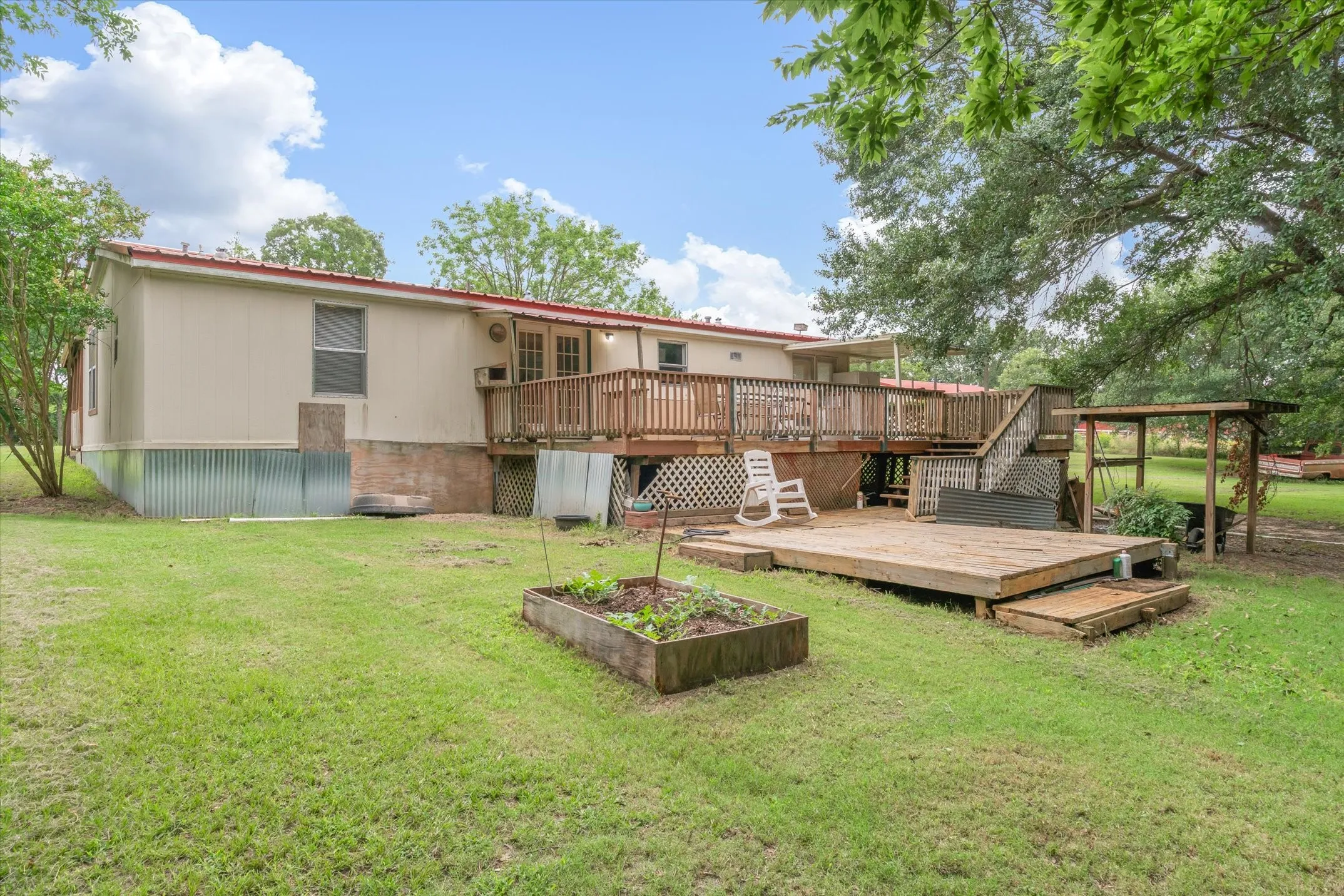 Manufactured Home For Sale in Hunt County , 9556 County Road 2400, Quinlan, Texas 75474, 3 Bedroom, 2 Bathroom, Garage spaces, 2,912 Sqft, built in 1999, Price $439,000, mls#21315744, Real Estate Agent in Quinlan, Homes For Sale in Hunt county, Homes For Sale in Quinlan, Realtor in Quinlan Texas, Real Estate Brokerage Independent Realty Texas, Luminita Cordes Realtor