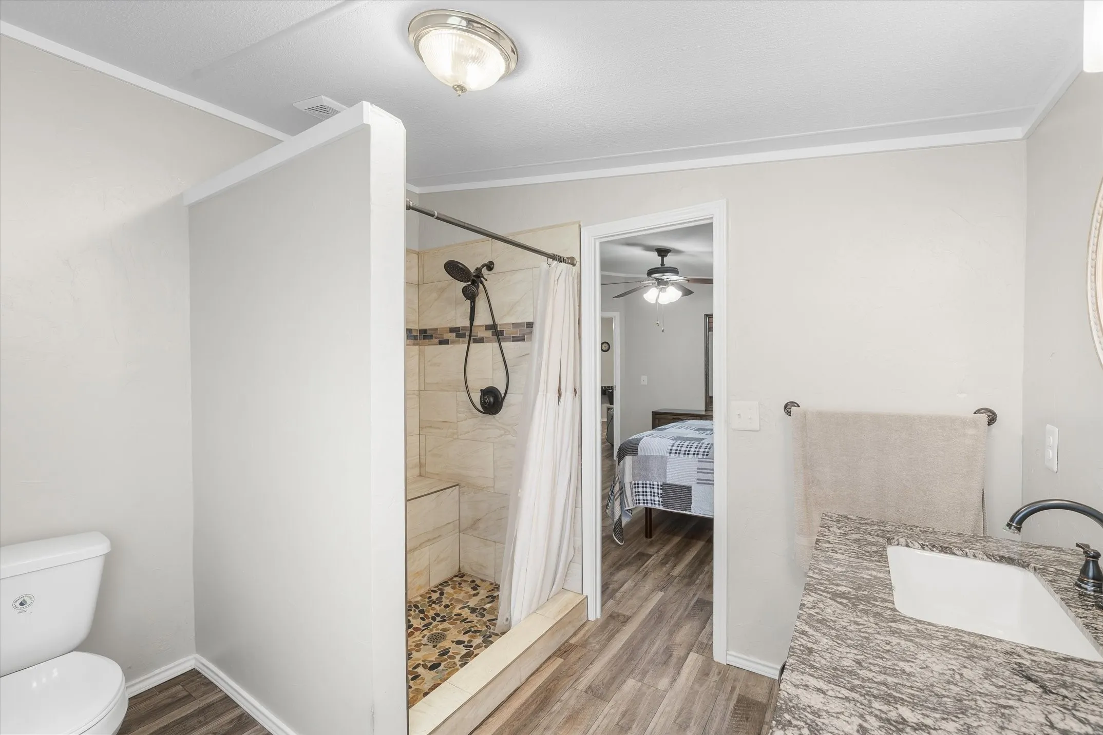 Manufactured Home For Sale in Hunt County , 9556 County Road 2400, Quinlan, Texas 75474, 3 Bedroom, 2 Bathroom, Garage spaces, 2,912 Sqft, built in 1999, Price $439,000, mls#21315744, Real Estate Agent in Quinlan, Homes For Sale in Hunt county, Homes For Sale in Quinlan, Realtor in Quinlan Texas, Real Estate Brokerage Independent Realty Texas, Luminita Cordes Realtor