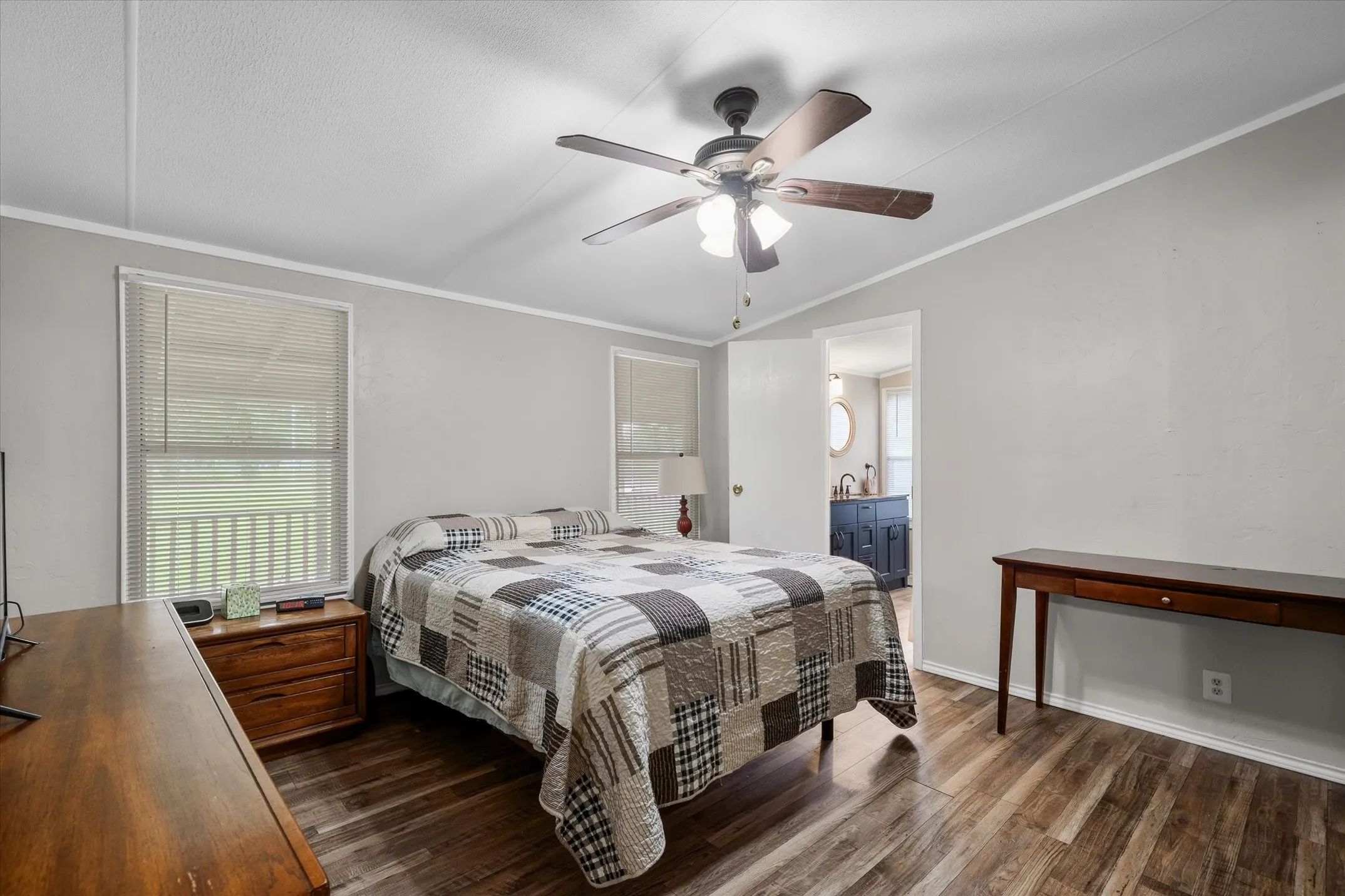 Manufactured Home For Sale in Hunt County , 9556 County Road 2400, Quinlan, Texas 75474, 3 Bedroom, 2 Bathroom, Garage spaces, 2,912 Sqft, built in 1999, Price $439,000, mls#21315744, Real Estate Agent in Quinlan, Homes For Sale in Hunt county, Homes For Sale in Quinlan, Realtor in Quinlan Texas, Real Estate Brokerage Independent Realty Texas, Luminita Cordes Realtor