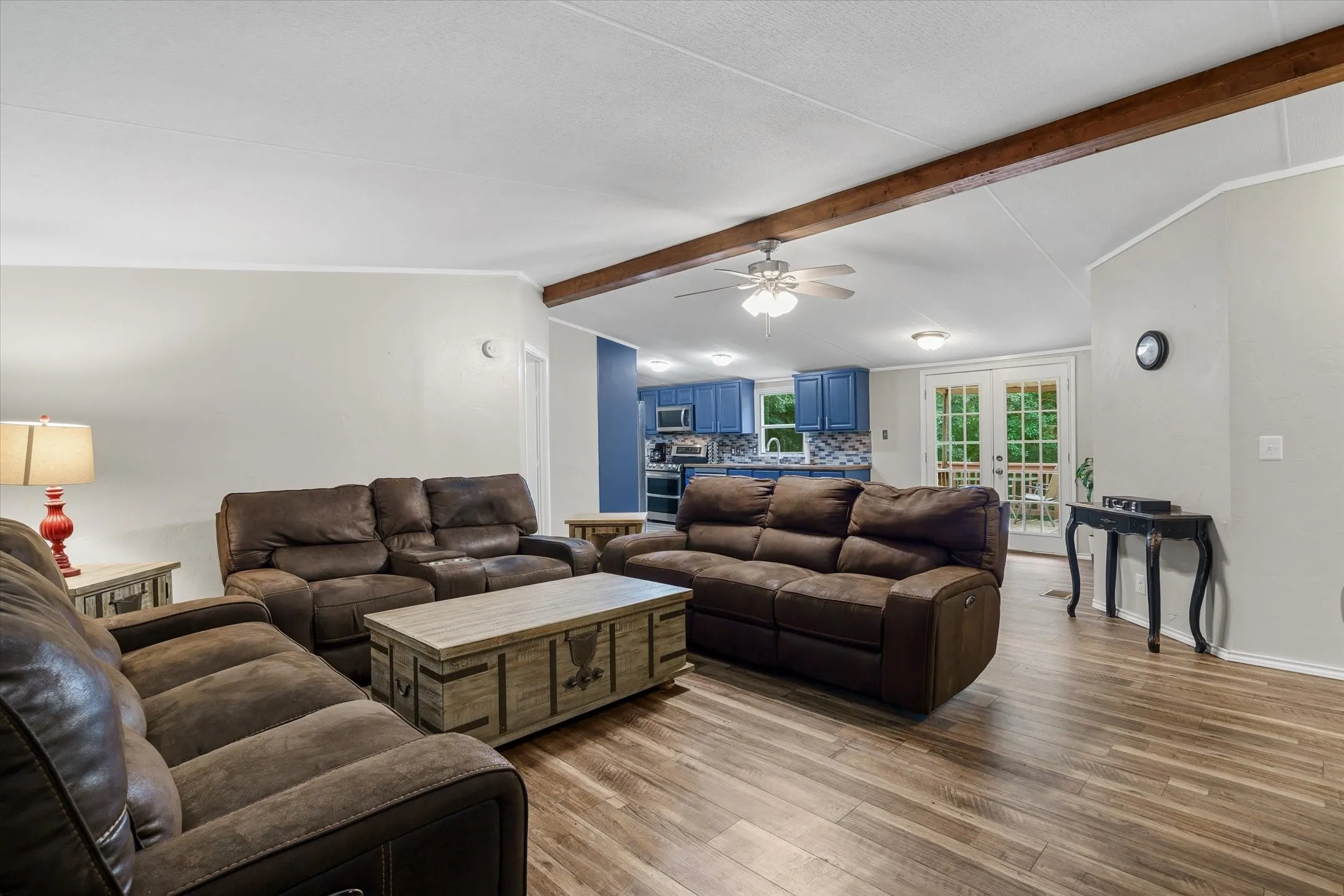 Manufactured Home For Sale in Hunt County , 9556 County Road 2400, Quinlan, Texas 75474, 3 Bedroom, 2 Bathroom, Garage spaces, 2,912 Sqft, built in 1999, Price $439,000, mls#21315744, Real Estate Agent in Quinlan, Homes For Sale in Hunt county, Homes For Sale in Quinlan, Realtor in Quinlan Texas, Real Estate Brokerage Independent Realty Texas, Luminita Cordes Realtor